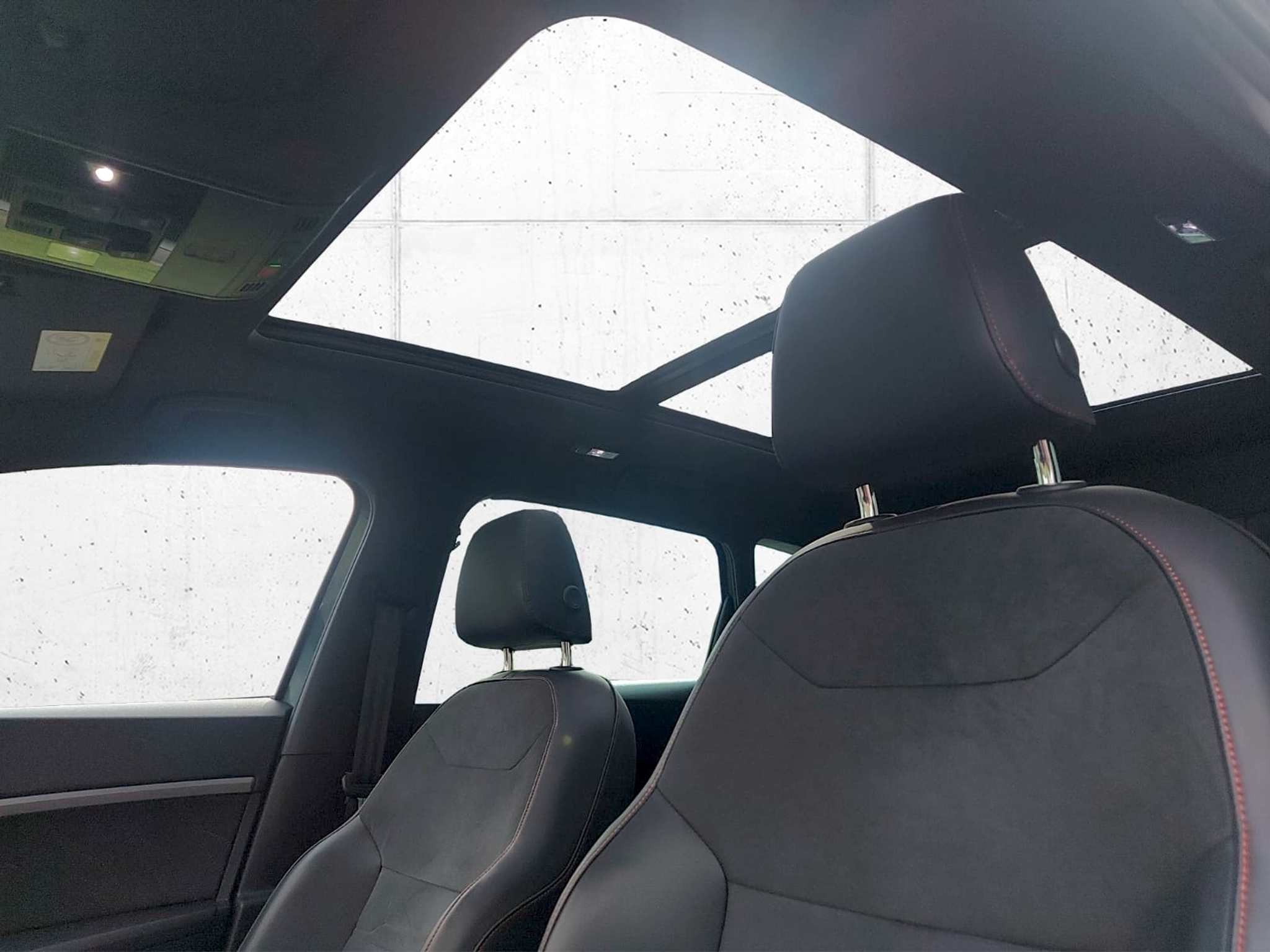 listing desktop thumbnail image 11