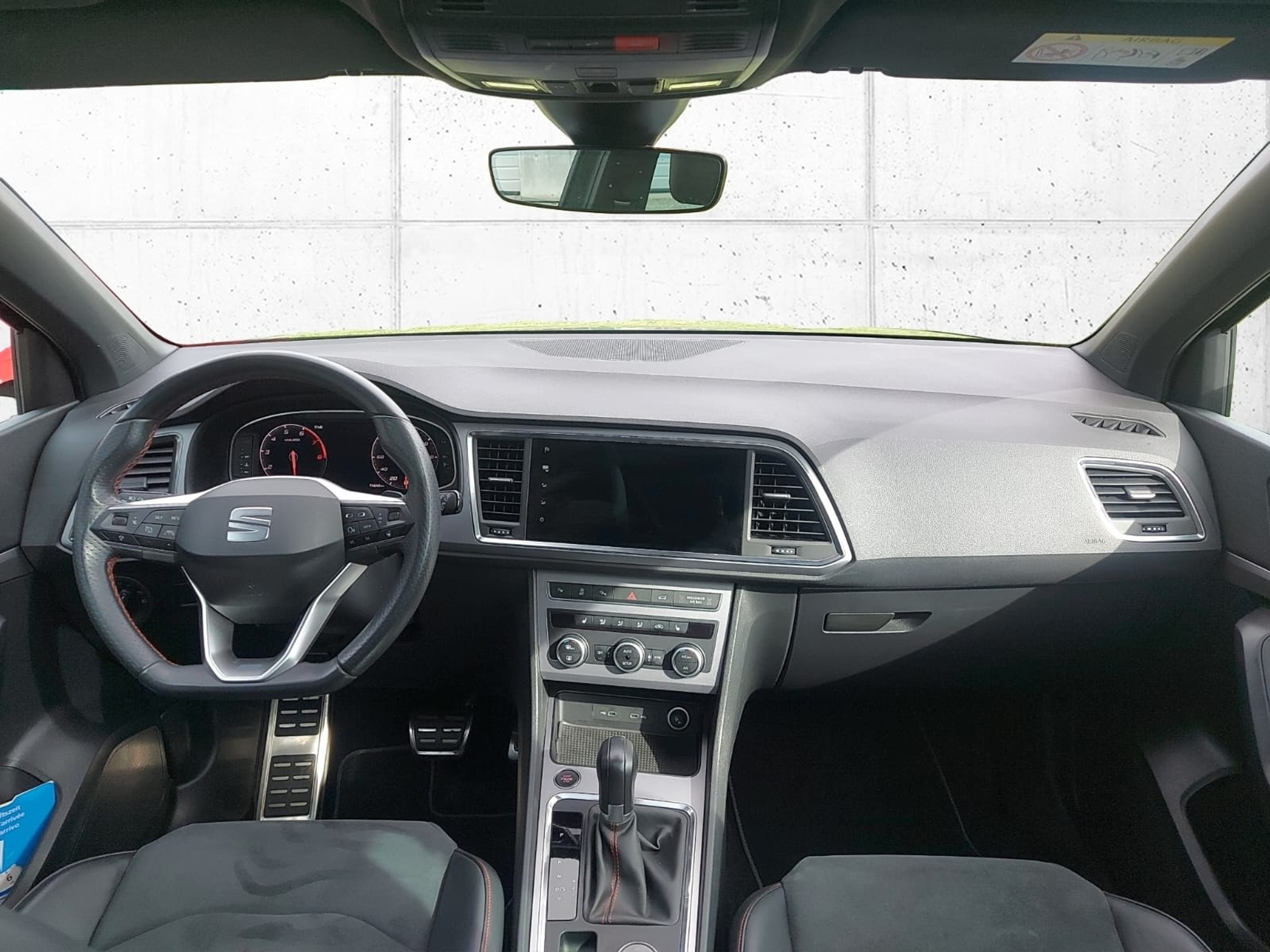 listing desktop thumbnail image 12