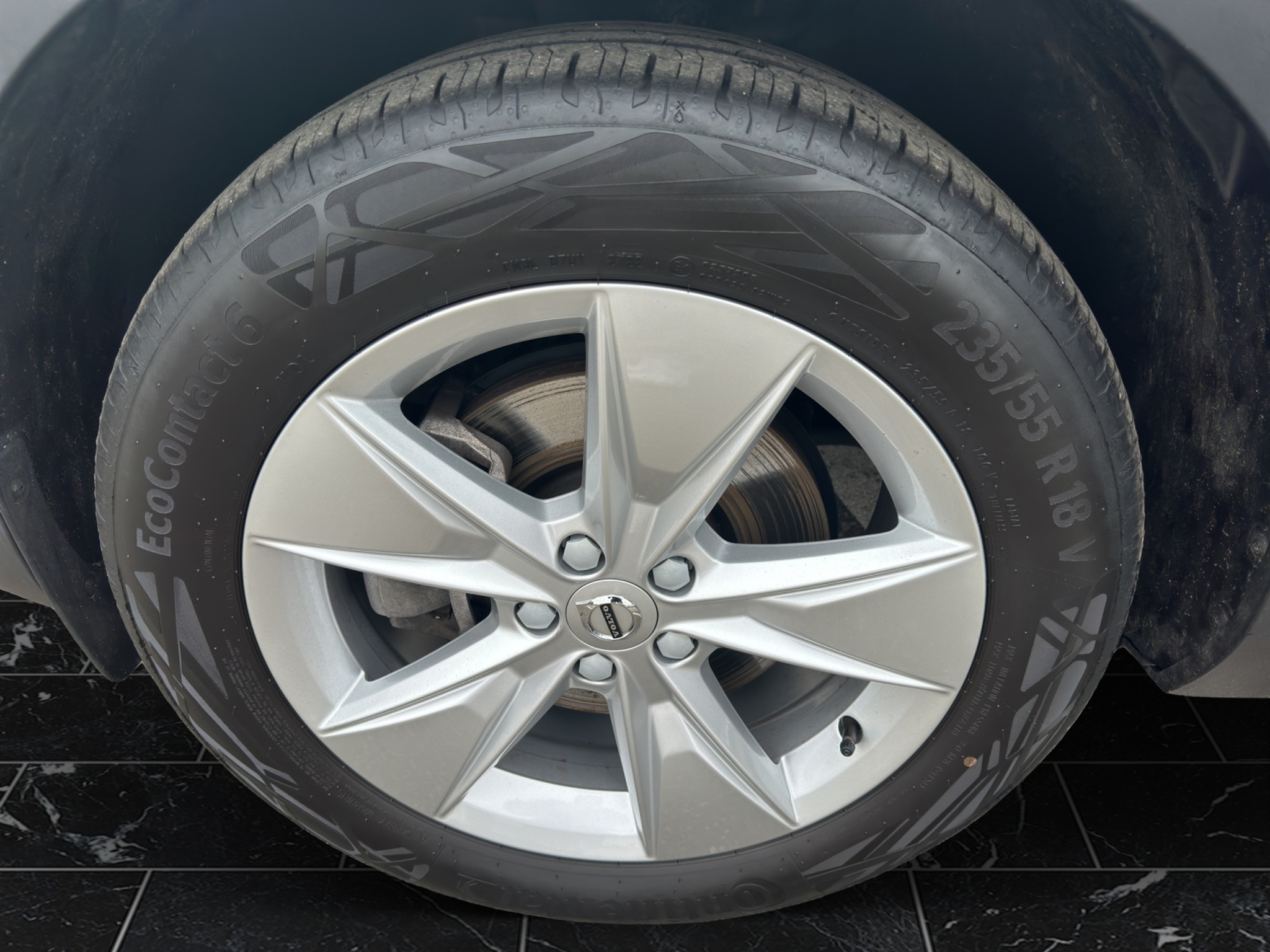 listing desktop thumbnail image 15