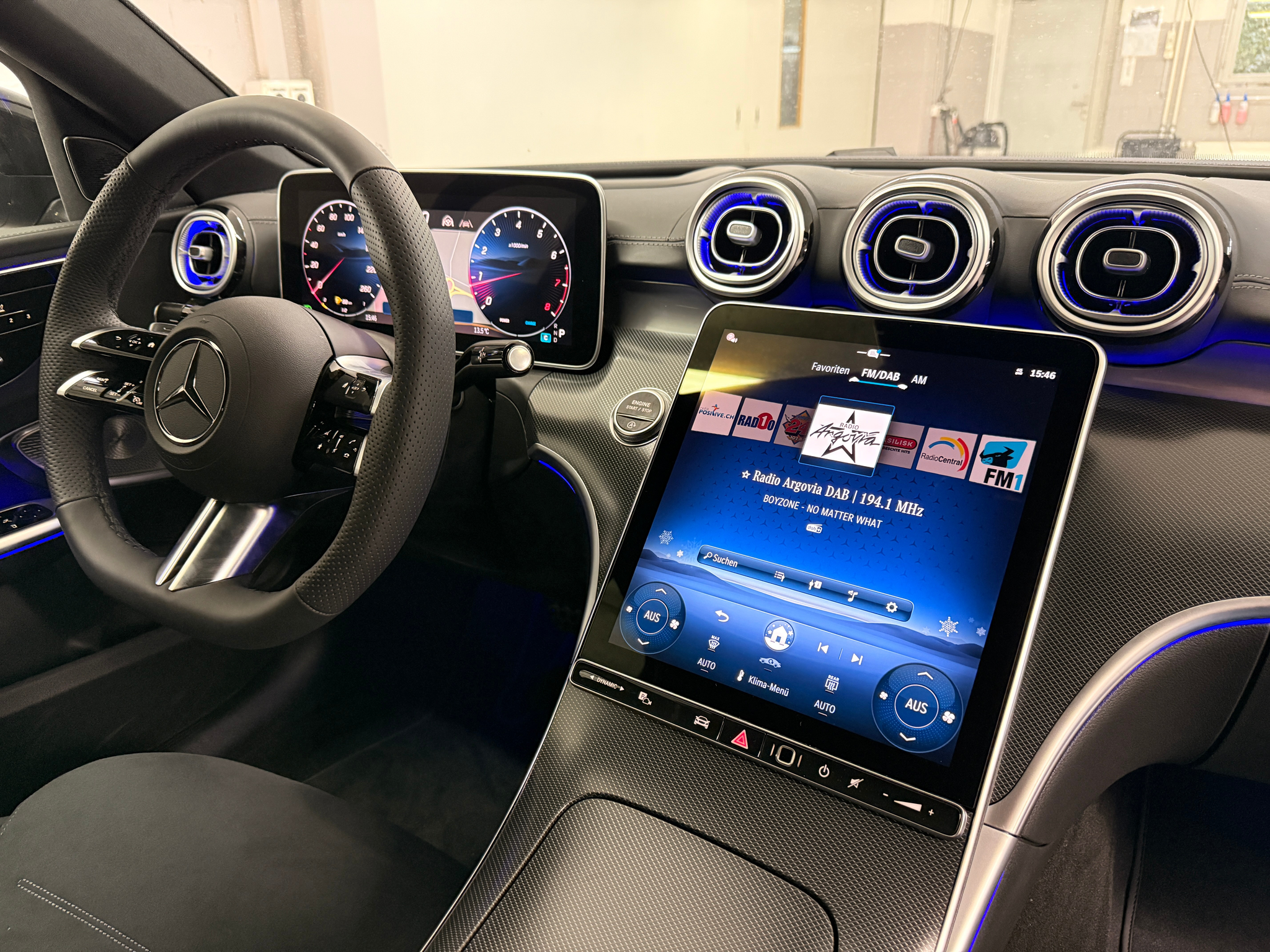 listing desktop thumbnail image 12