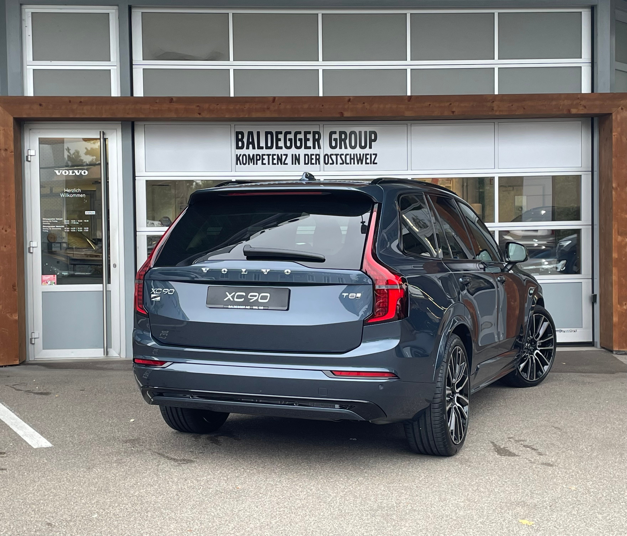 listing desktop thumbnail image 2