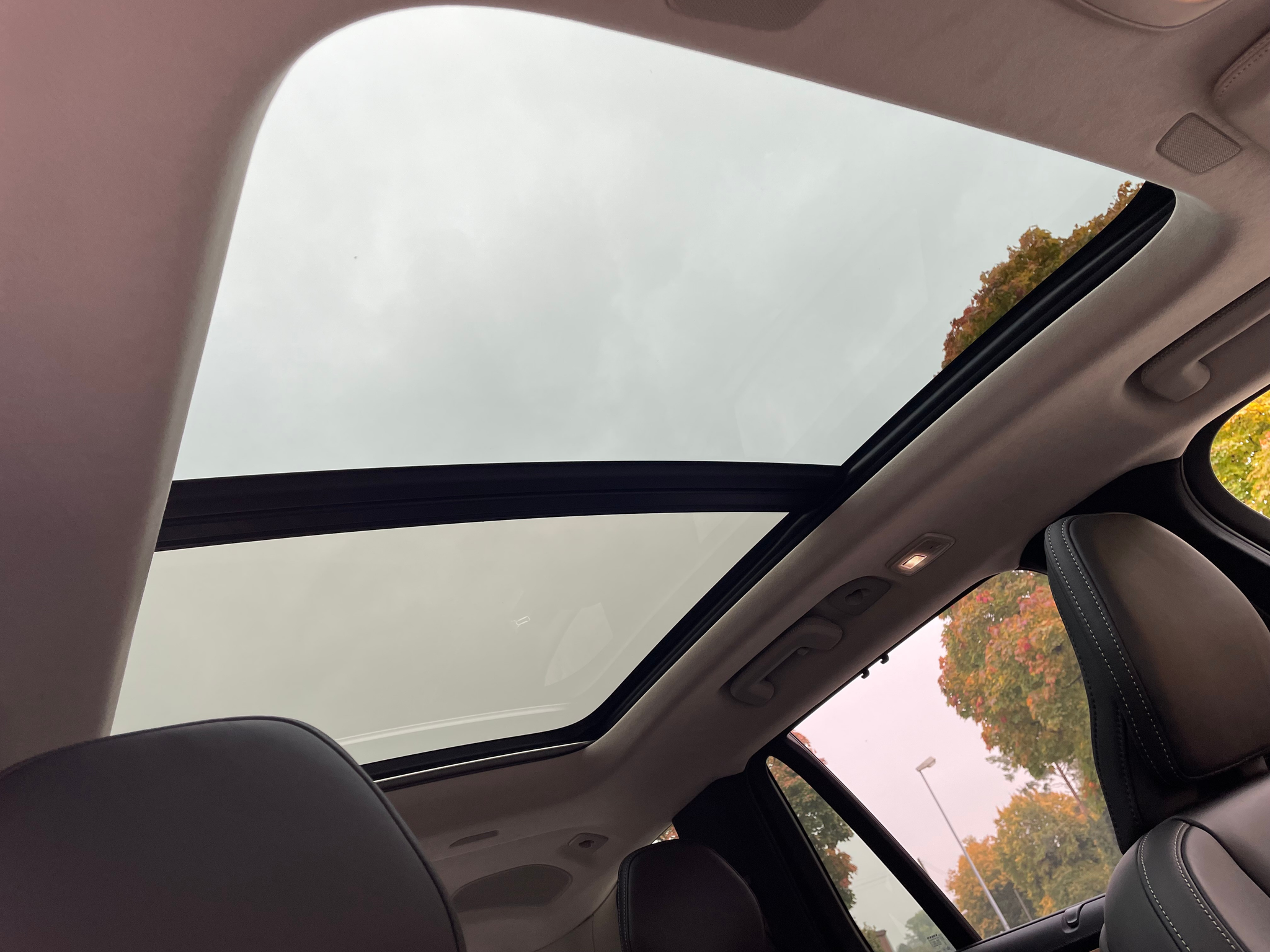 listing desktop thumbnail image 16