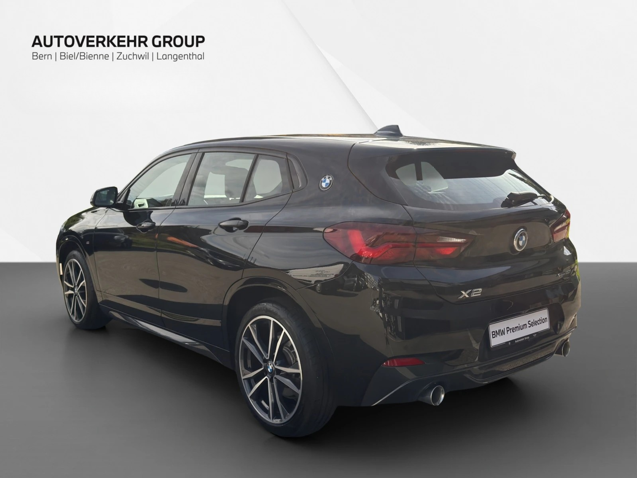 listing desktop thumbnail image 3