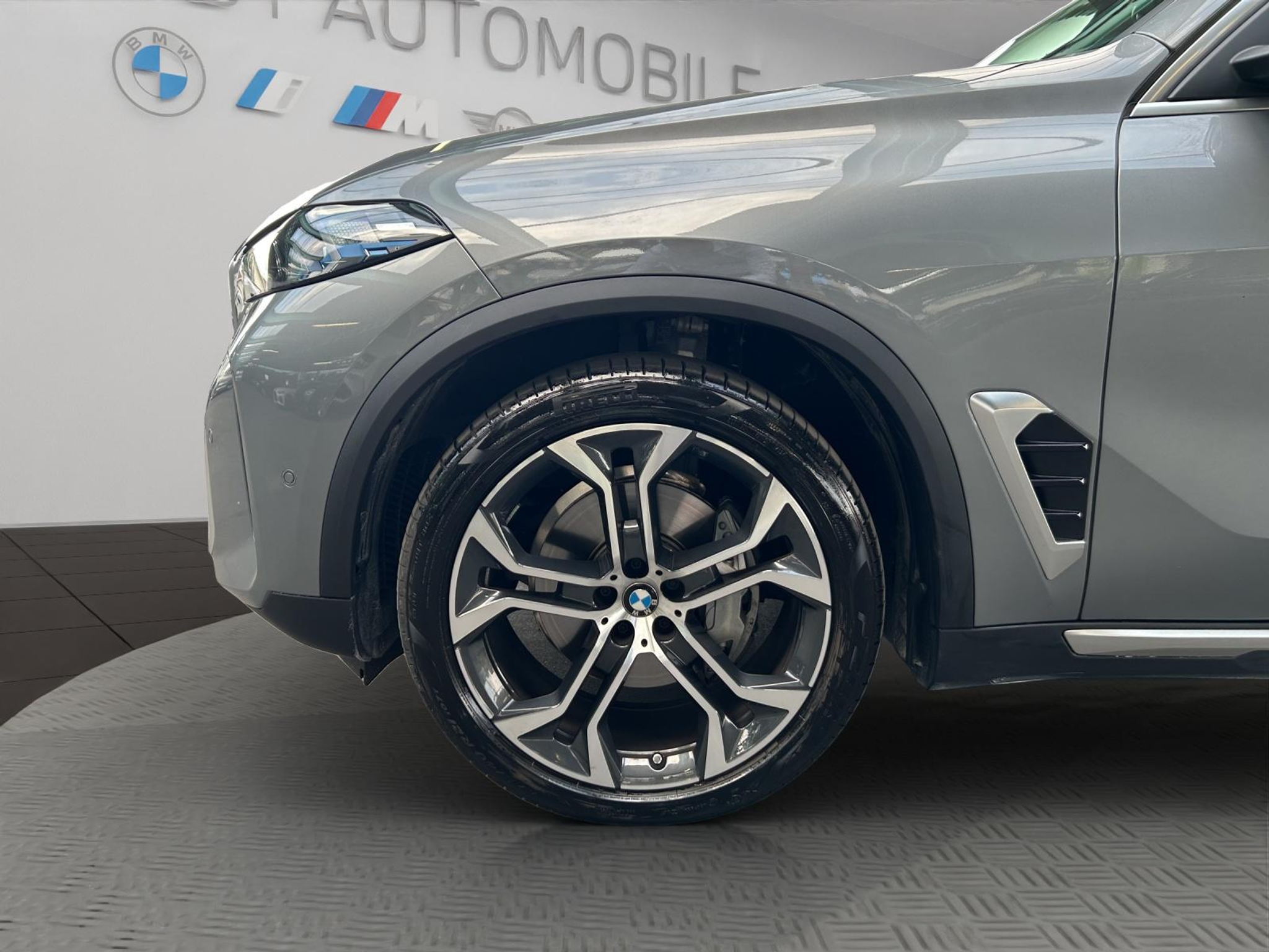 listing desktop thumbnail image 20