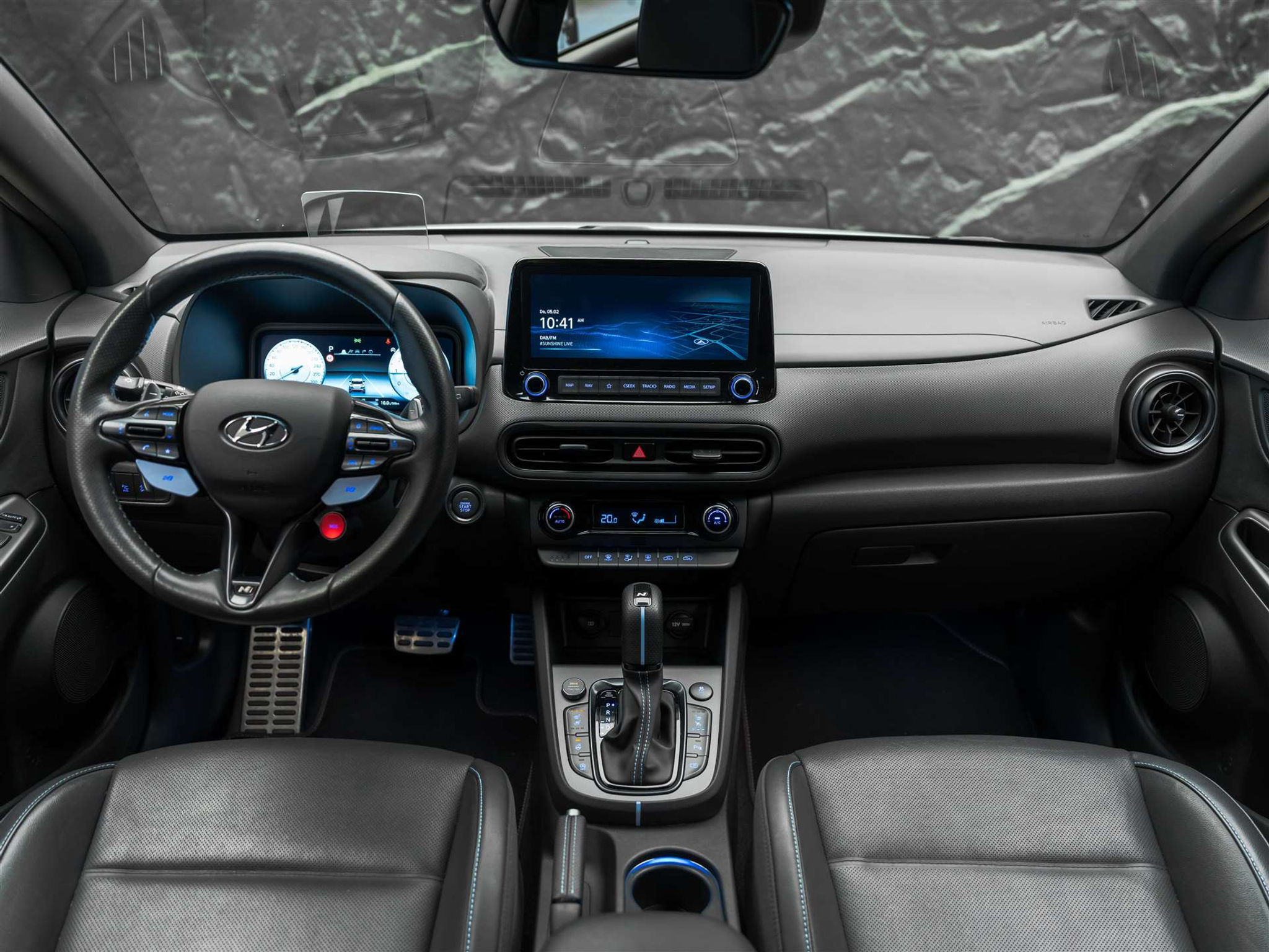 listing desktop thumbnail image 15