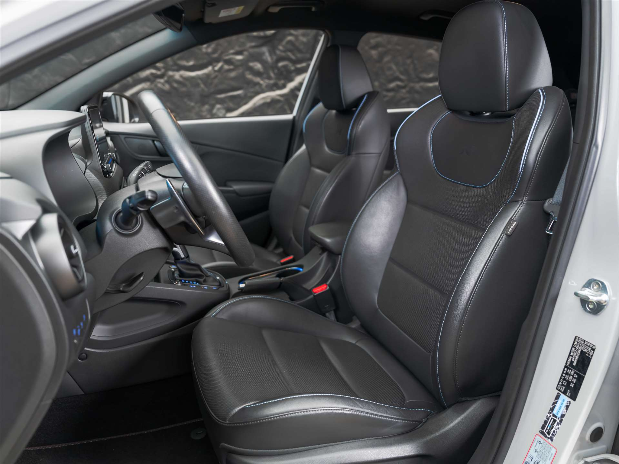 listing desktop thumbnail image 10