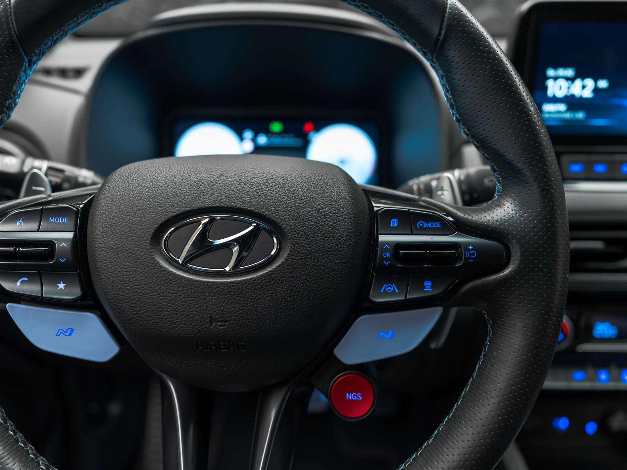 listing desktop thumbnail image 36