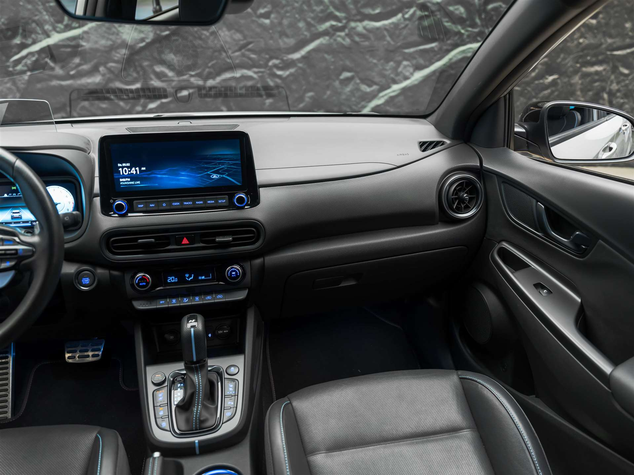 listing desktop thumbnail image 31