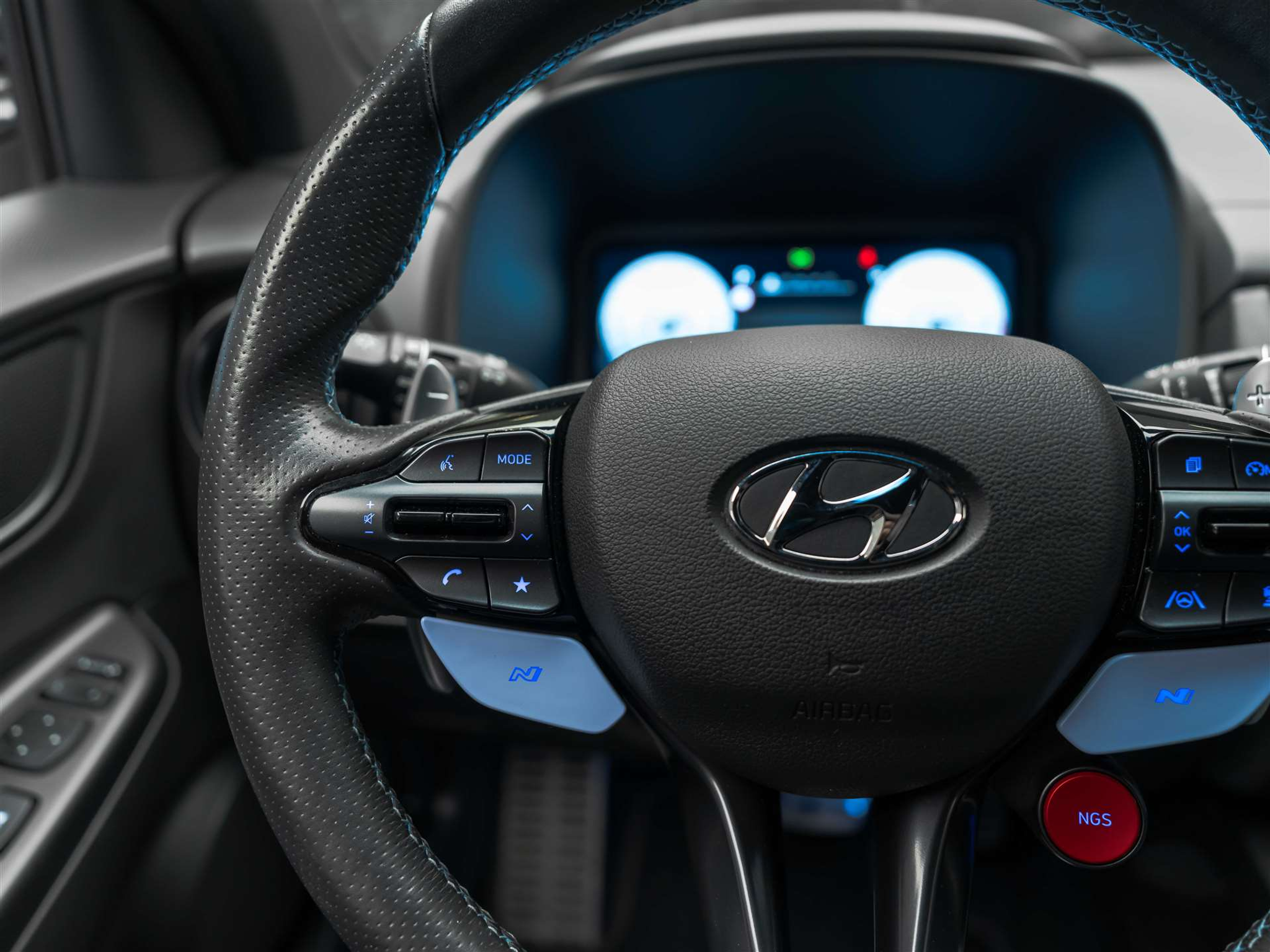 listing desktop thumbnail image 35