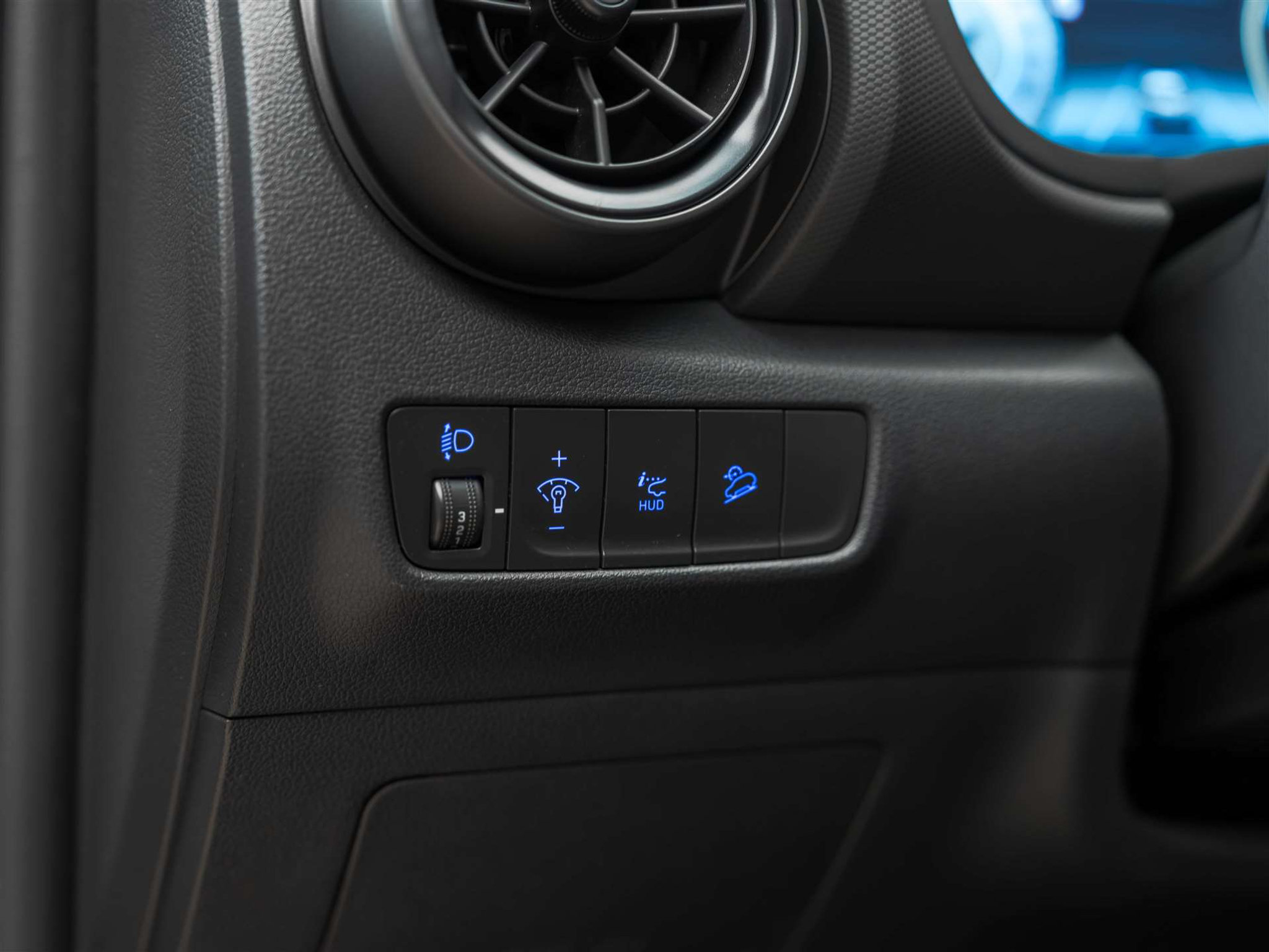 listing desktop thumbnail image 26