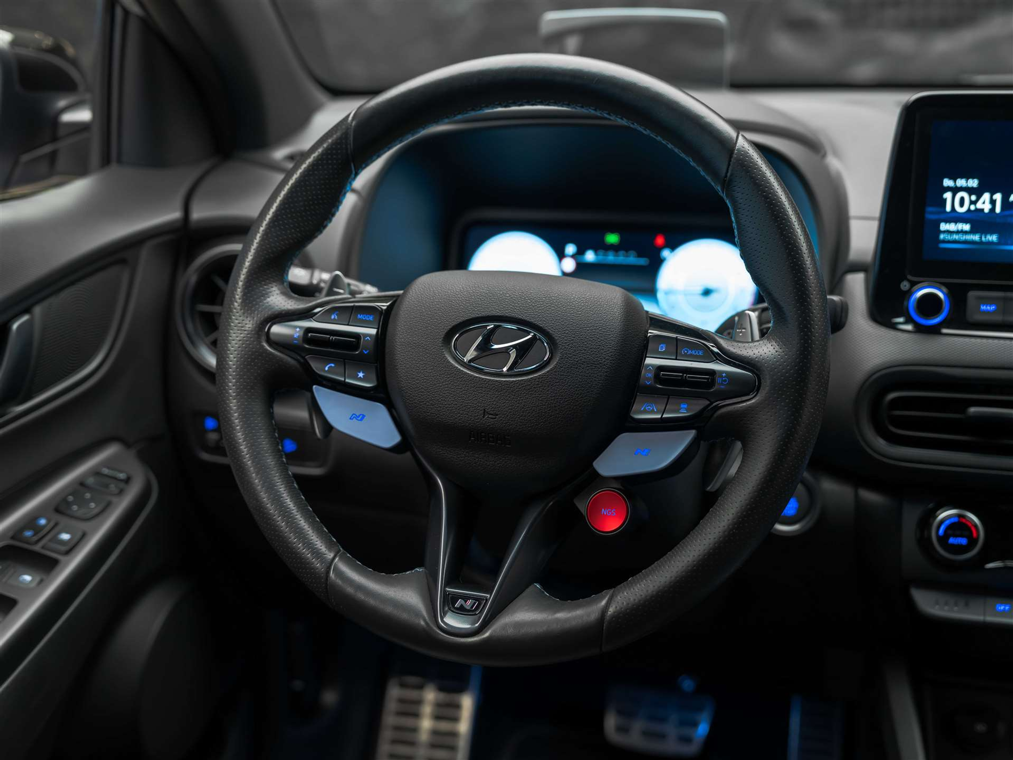 listing desktop thumbnail image 30