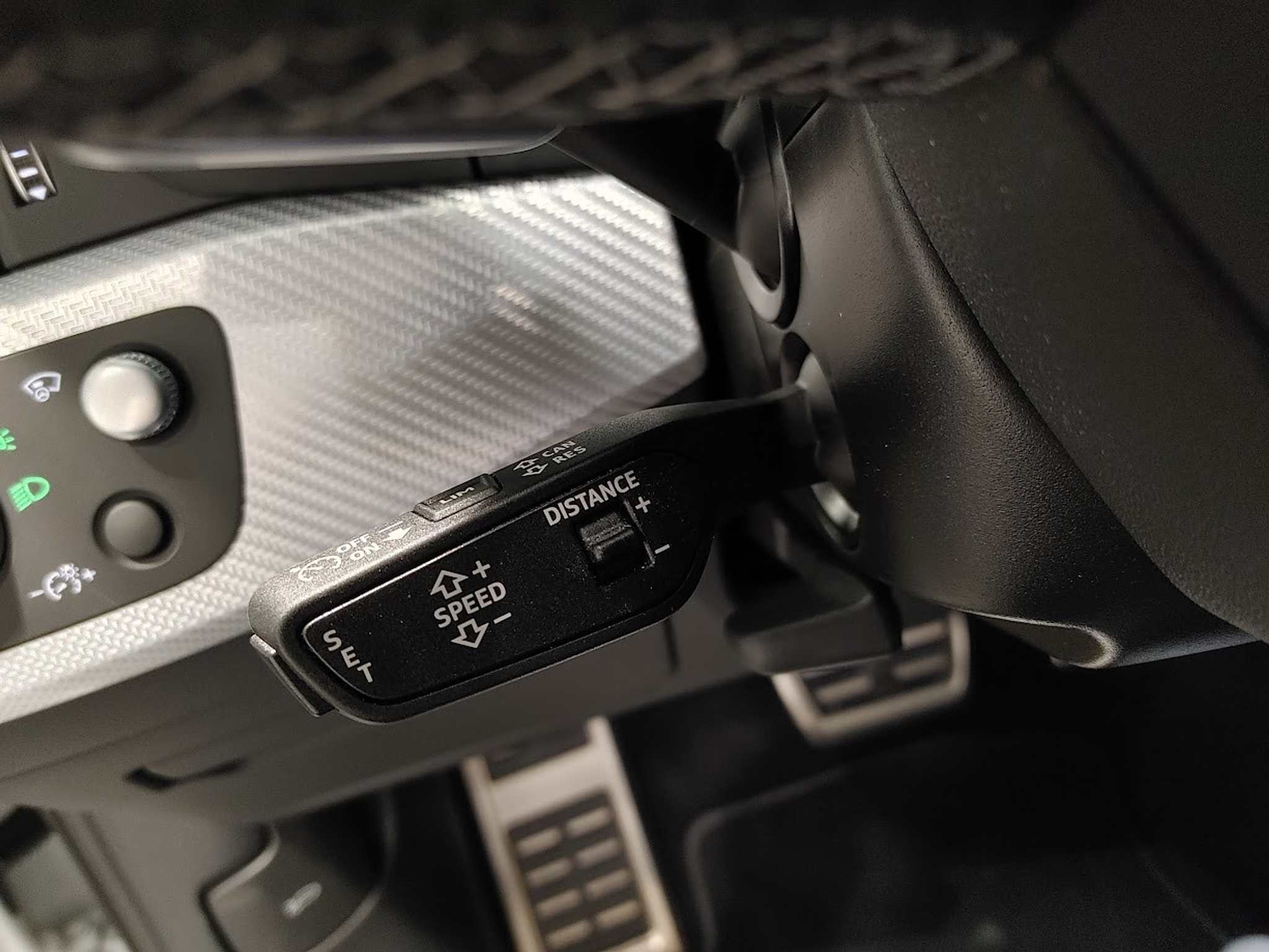 listing desktop thumbnail image 5