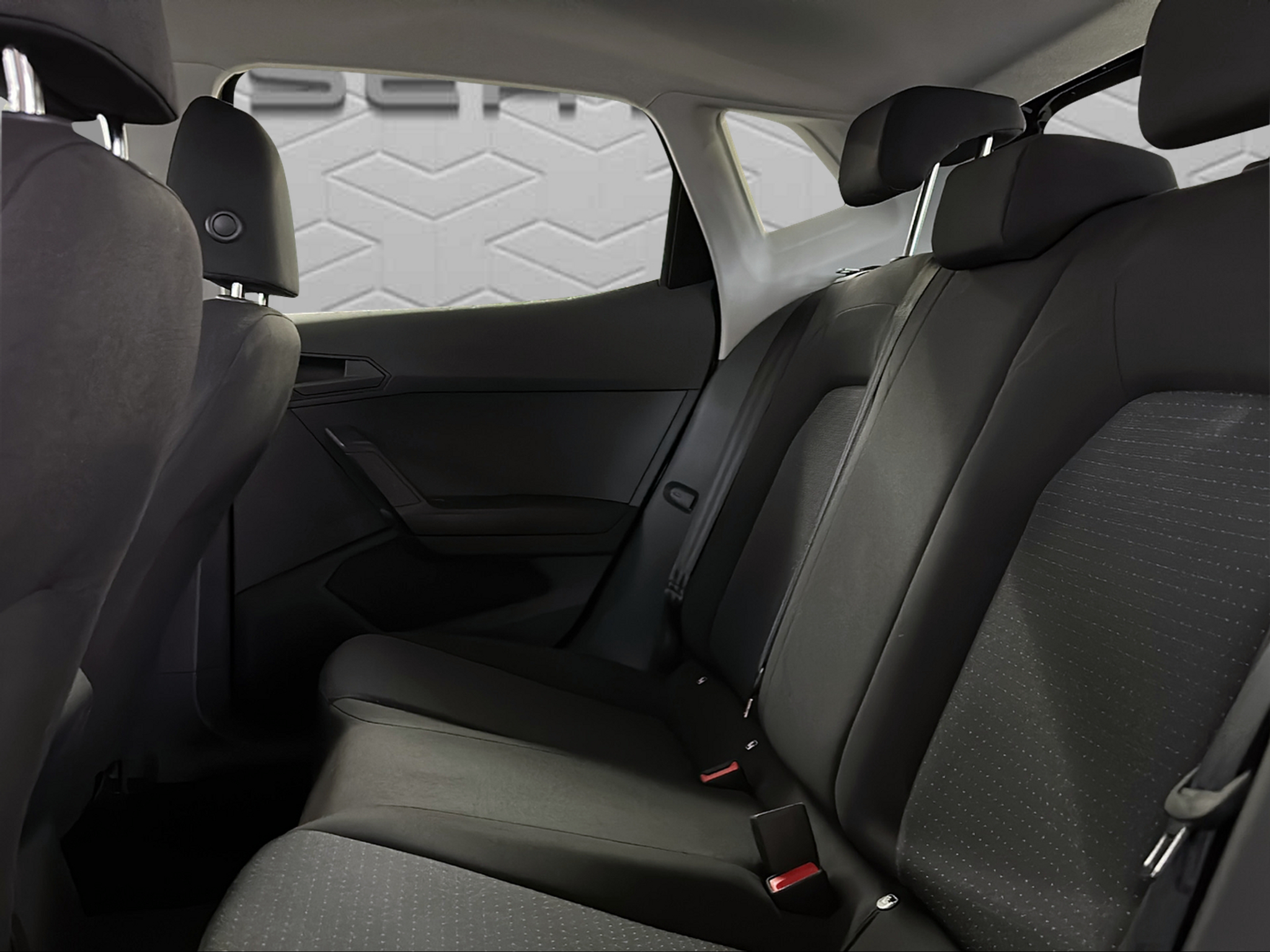 listing desktop thumbnail image 12