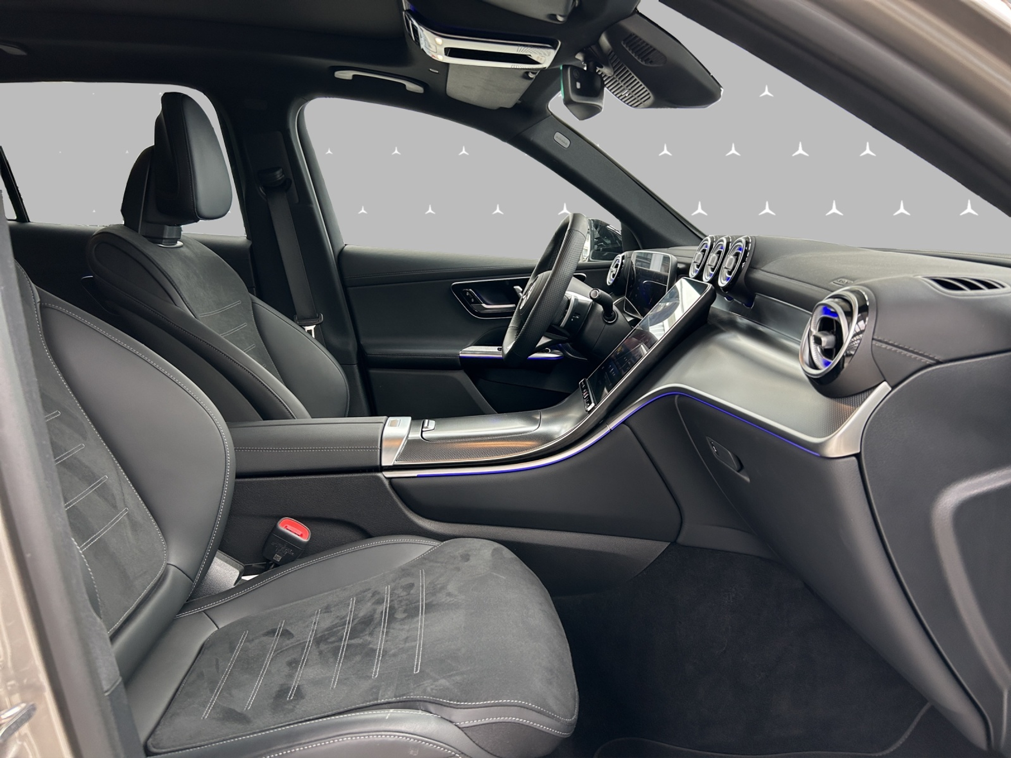 listing desktop thumbnail image 11