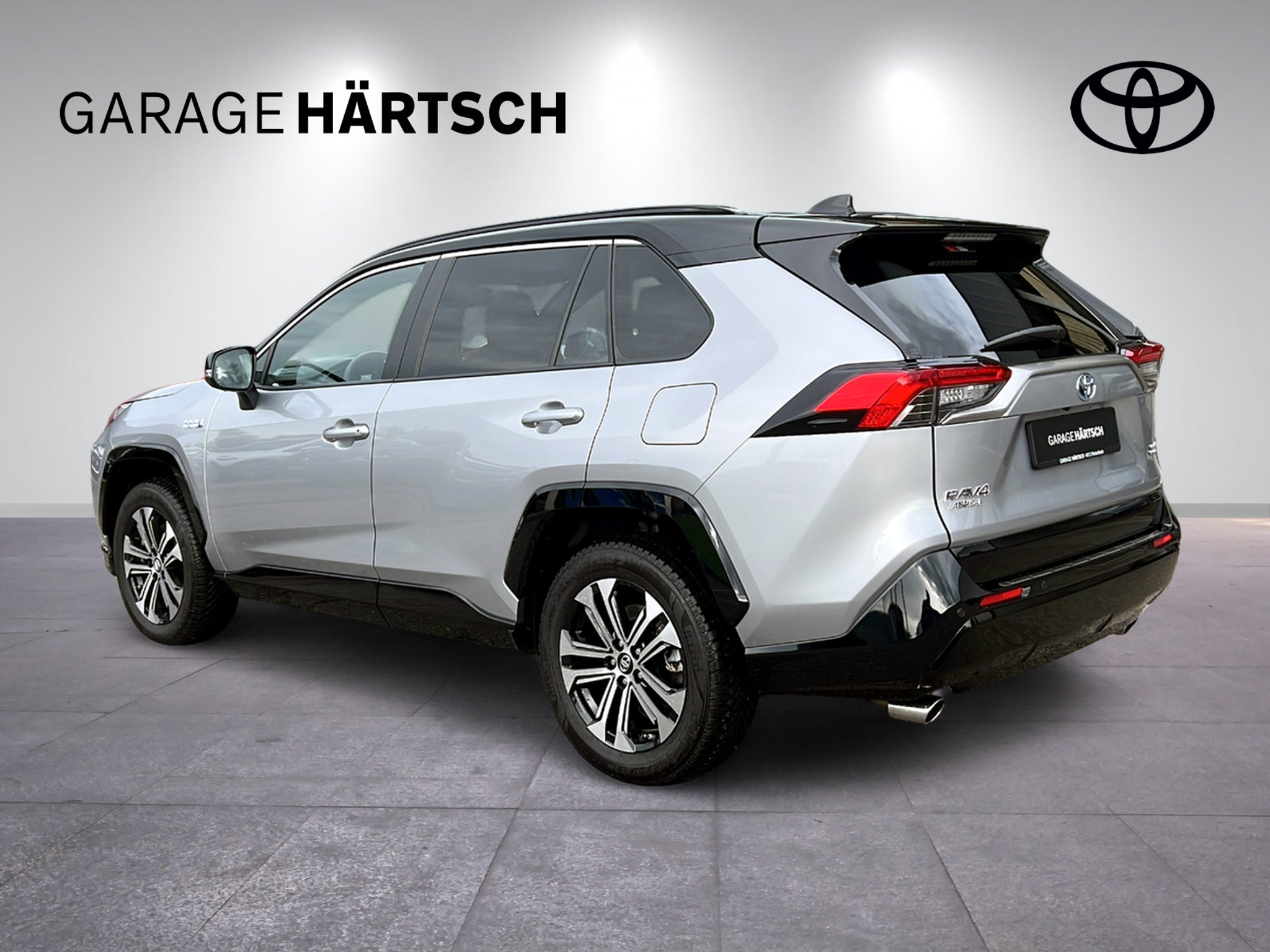 listing desktop thumbnail image 3