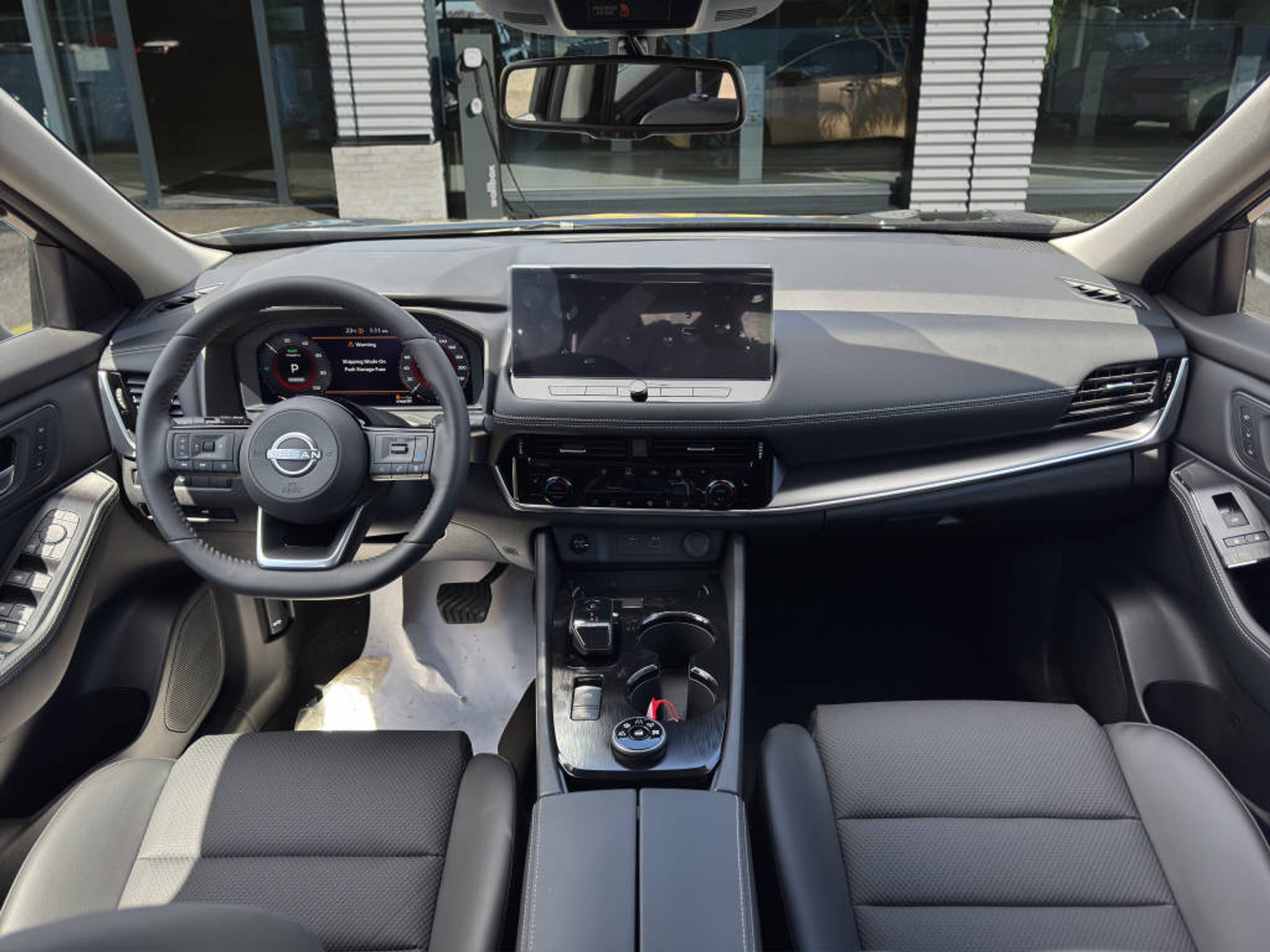 listing desktop thumbnail image 9