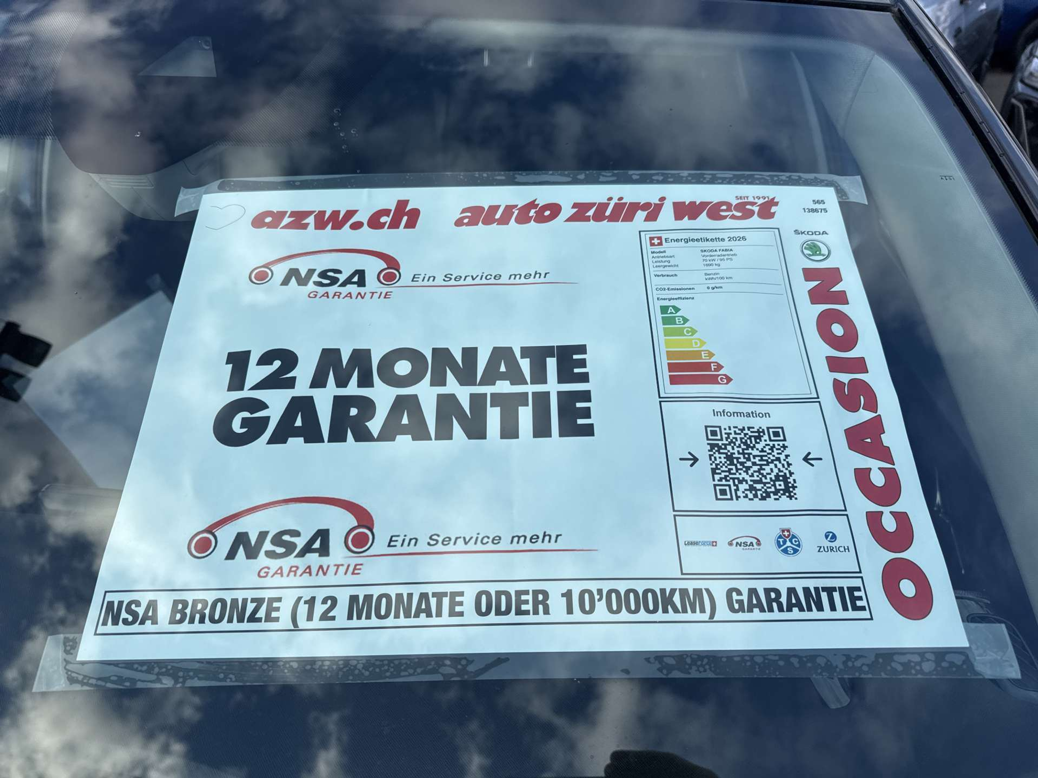 listing desktop thumbnail image 3