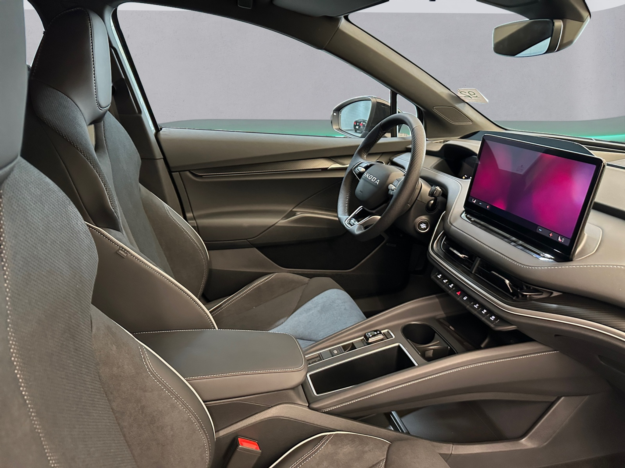 listing desktop thumbnail image 11