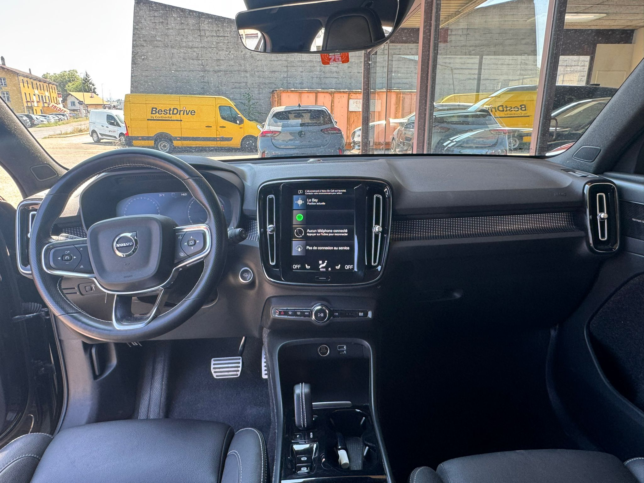 car-image-8