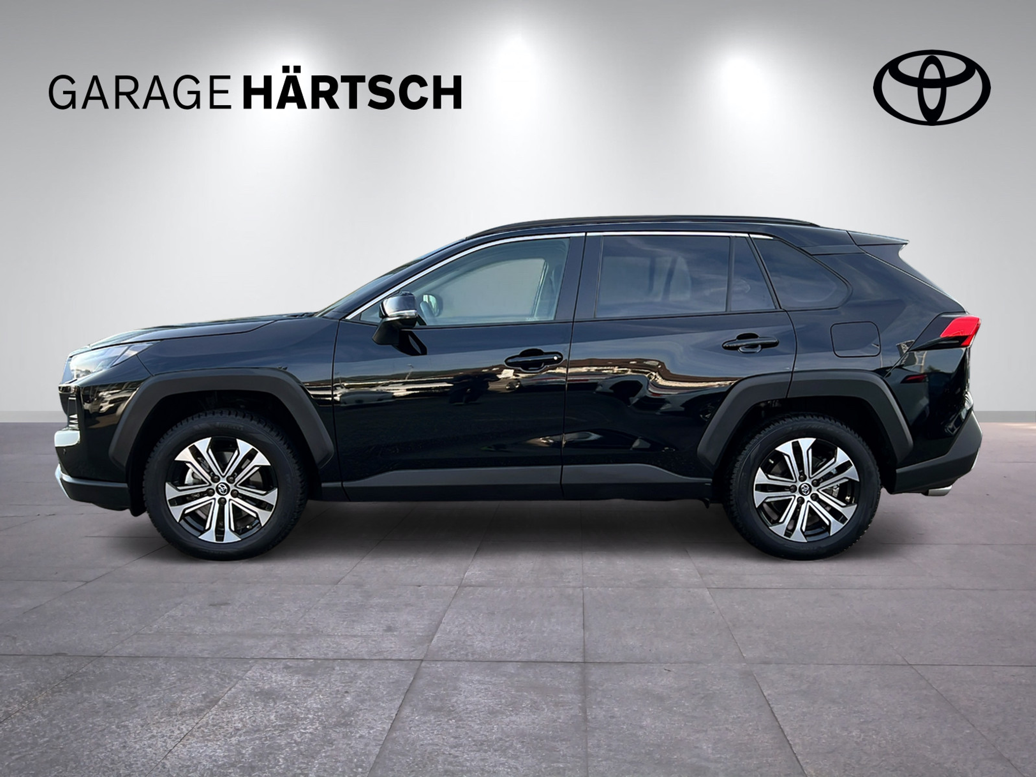 listing desktop thumbnail image 1