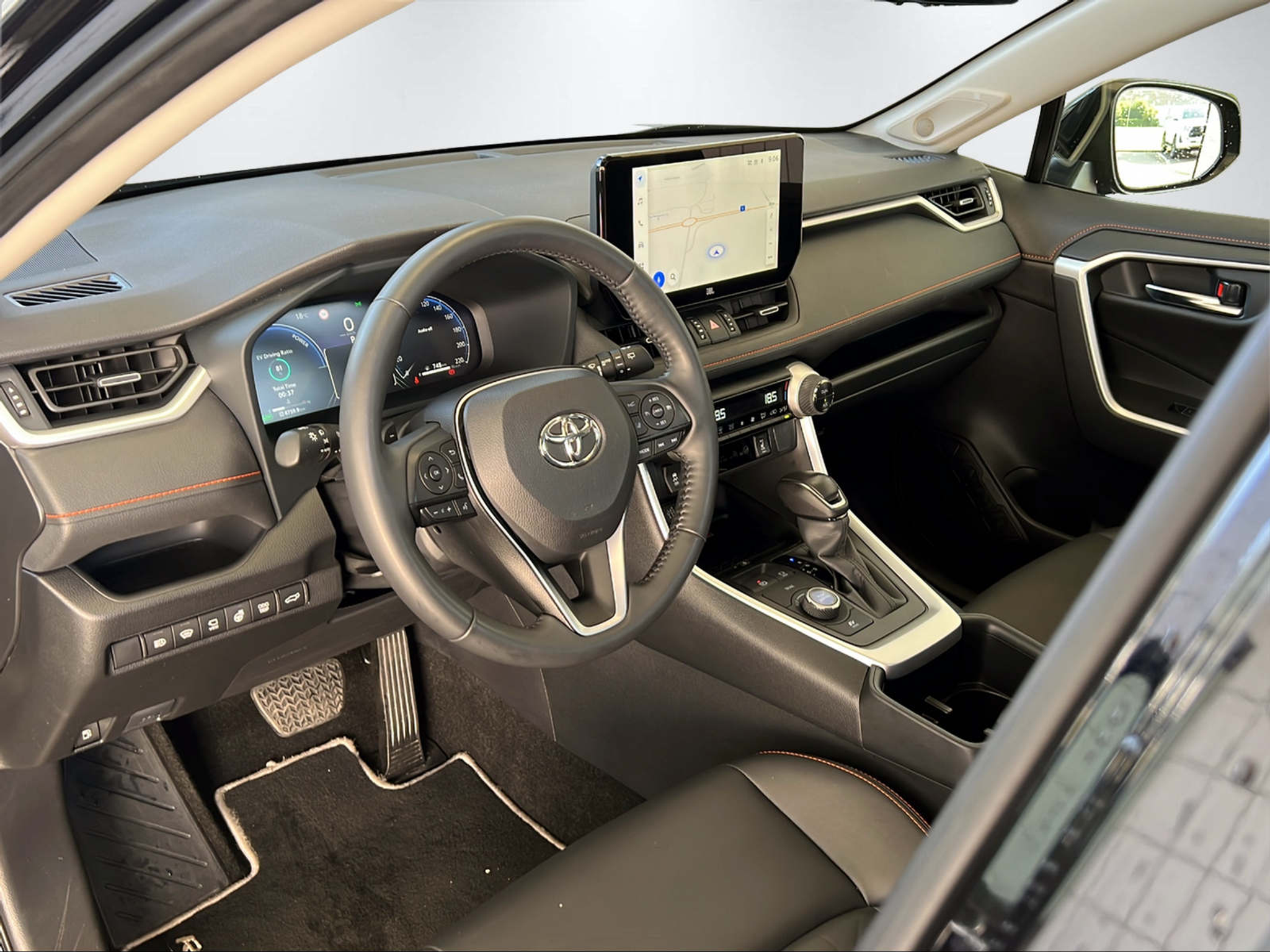 listing desktop thumbnail image 13