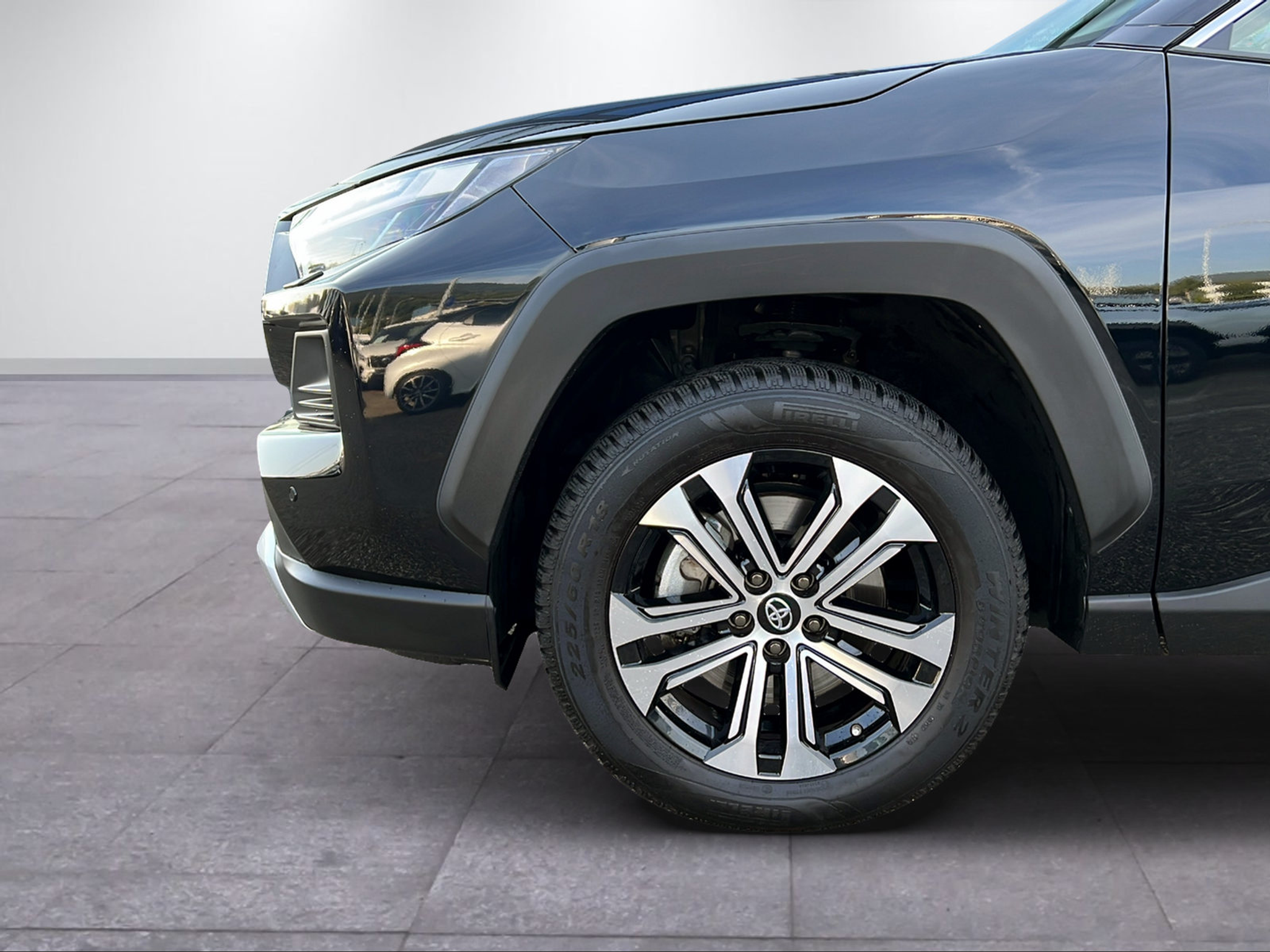 listing desktop thumbnail image 2