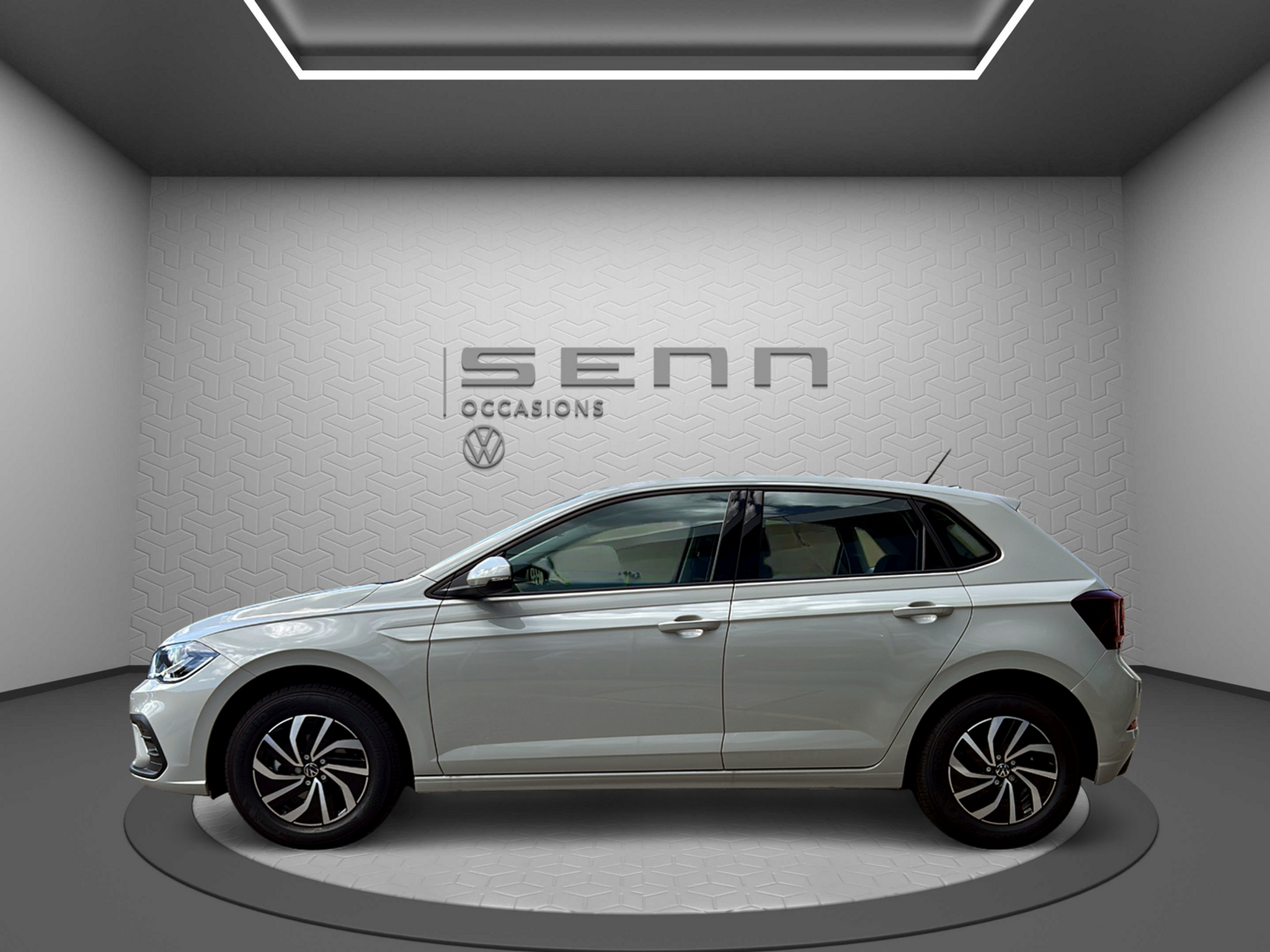 listing desktop thumbnail image 1