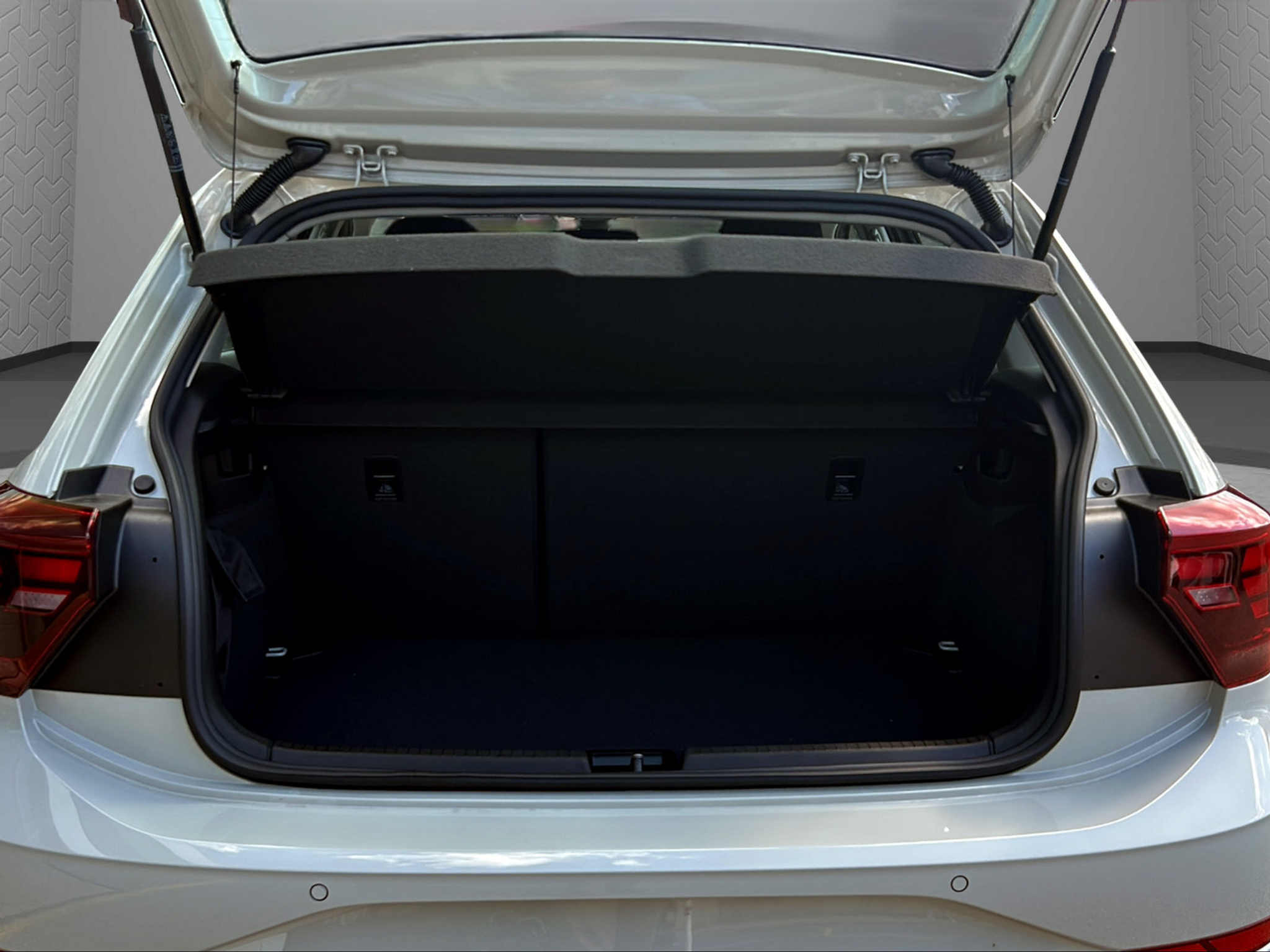 listing desktop thumbnail image 13