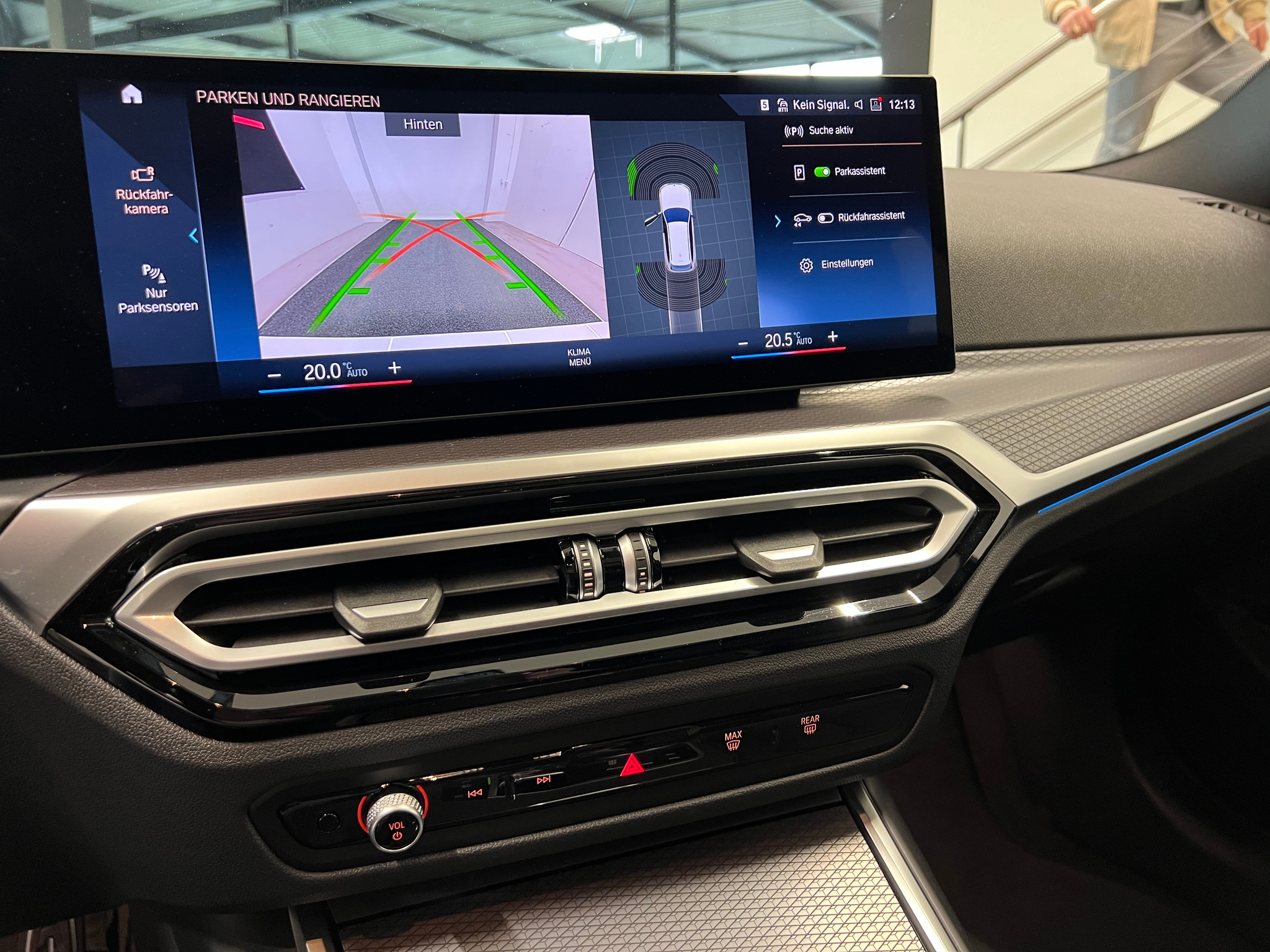 listing desktop thumbnail image 25