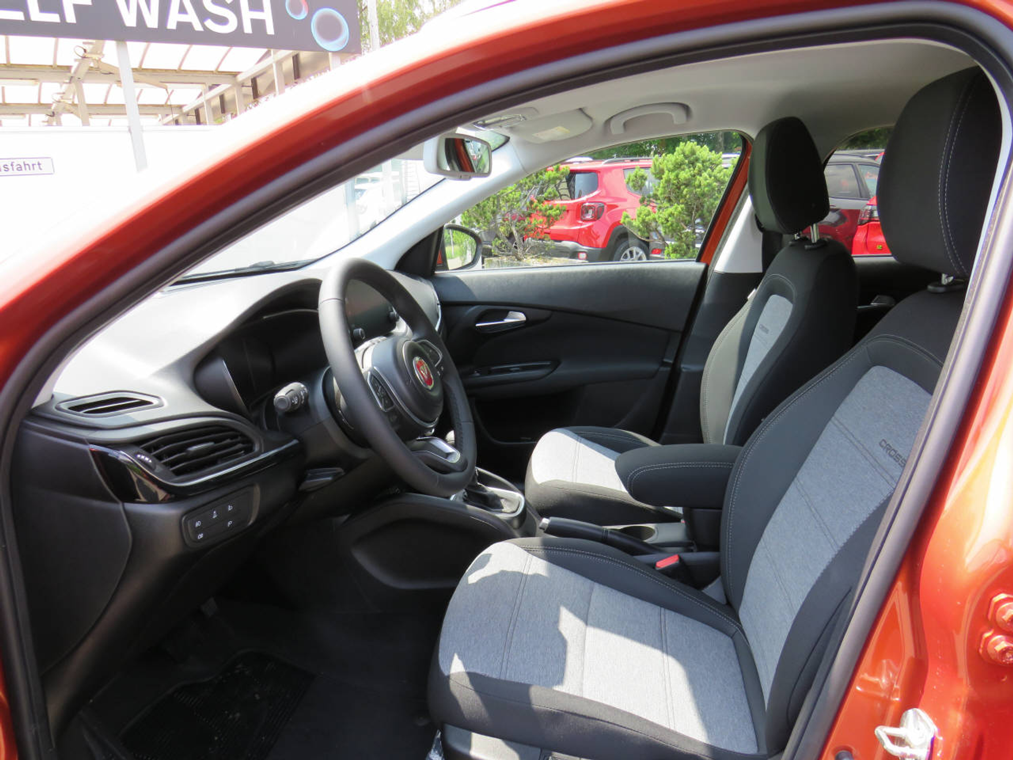 listing desktop thumbnail image 8