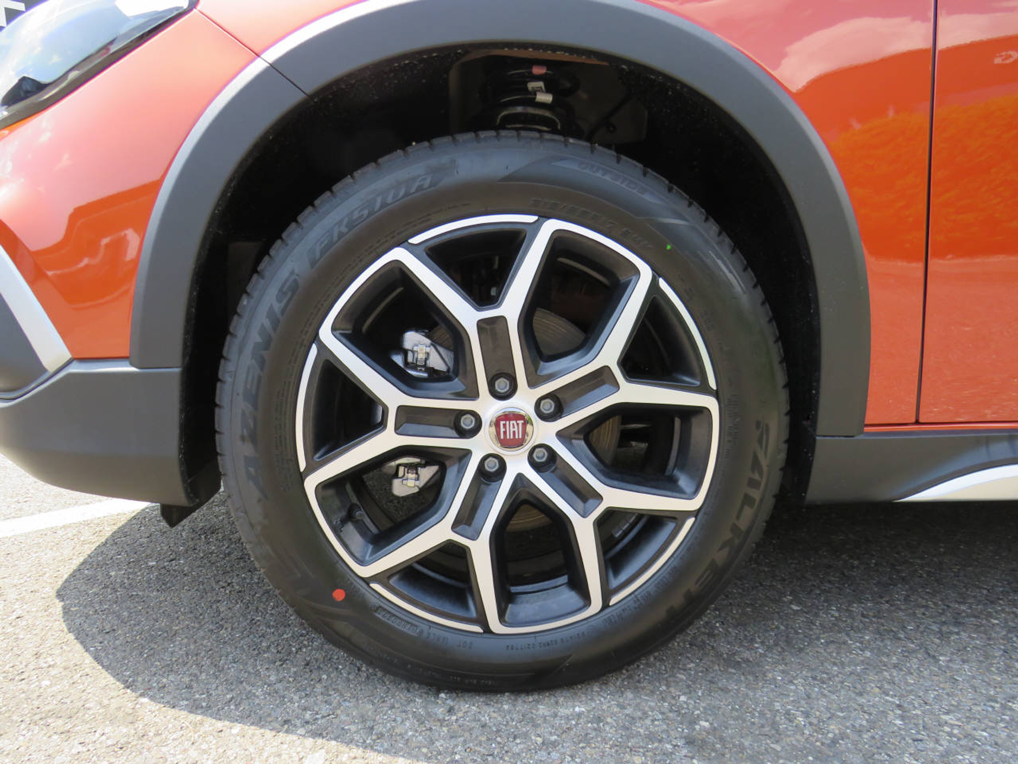 listing desktop thumbnail image 15