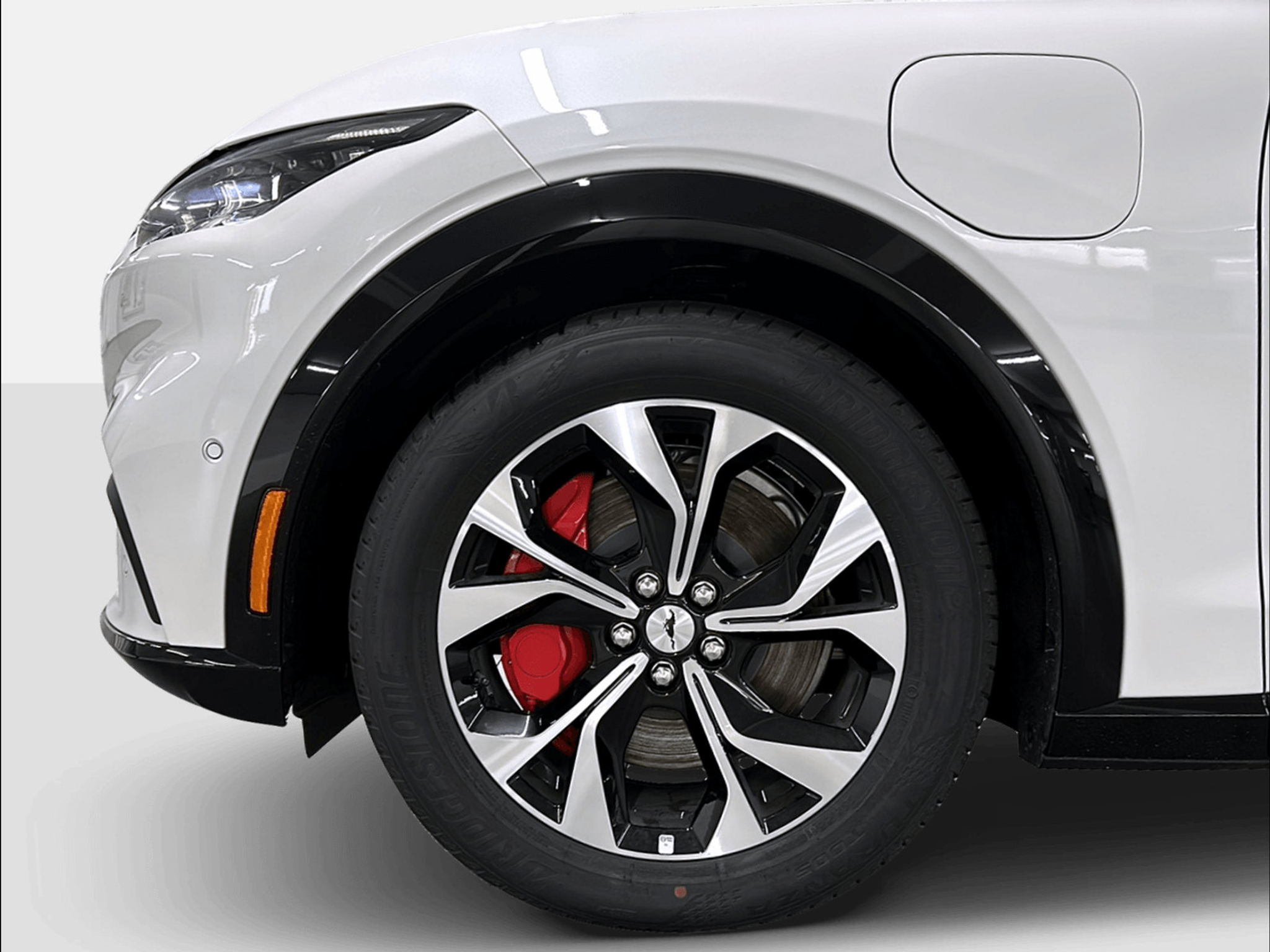 listing desktop thumbnail image 8