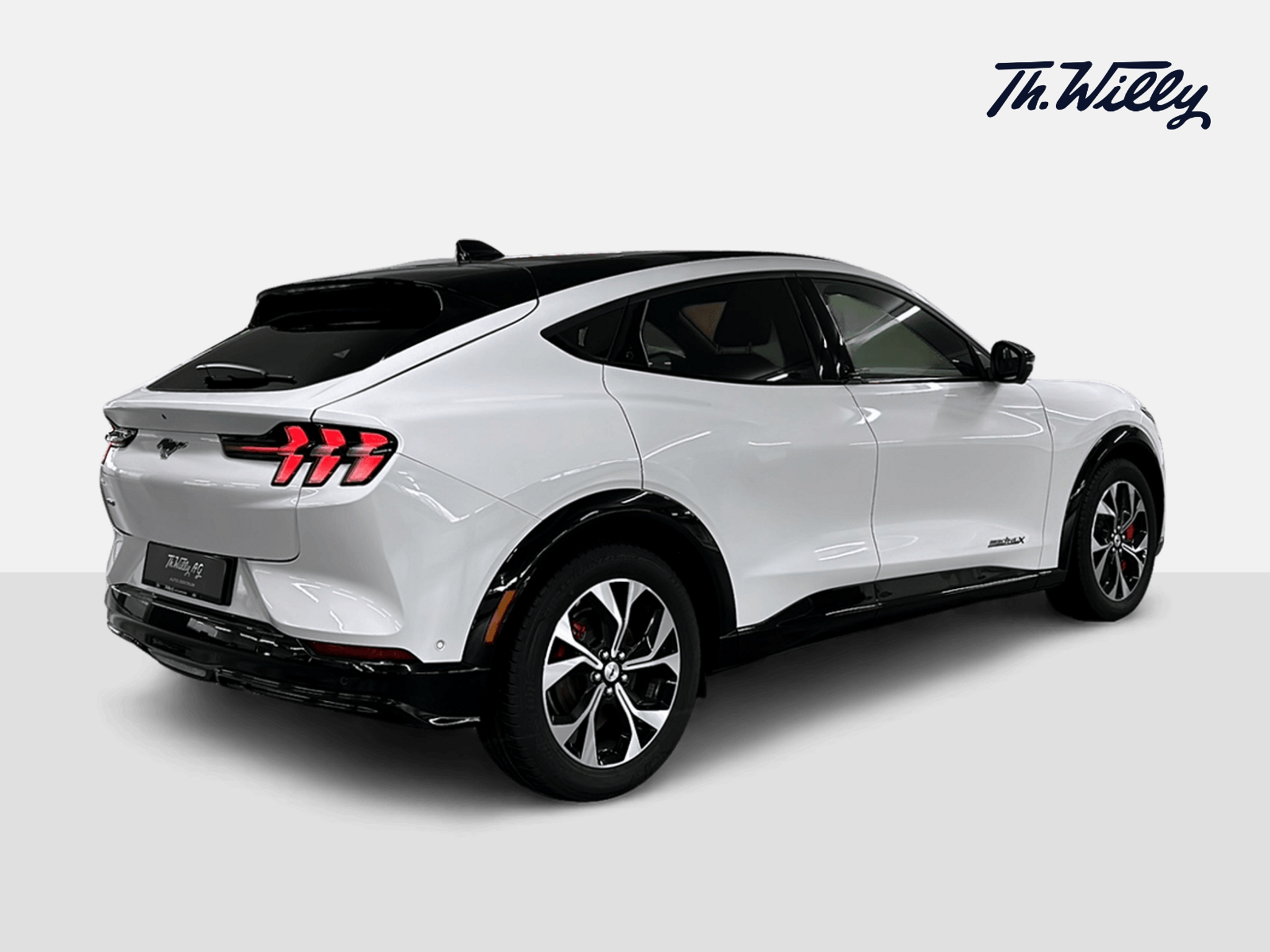 listing desktop thumbnail image 4