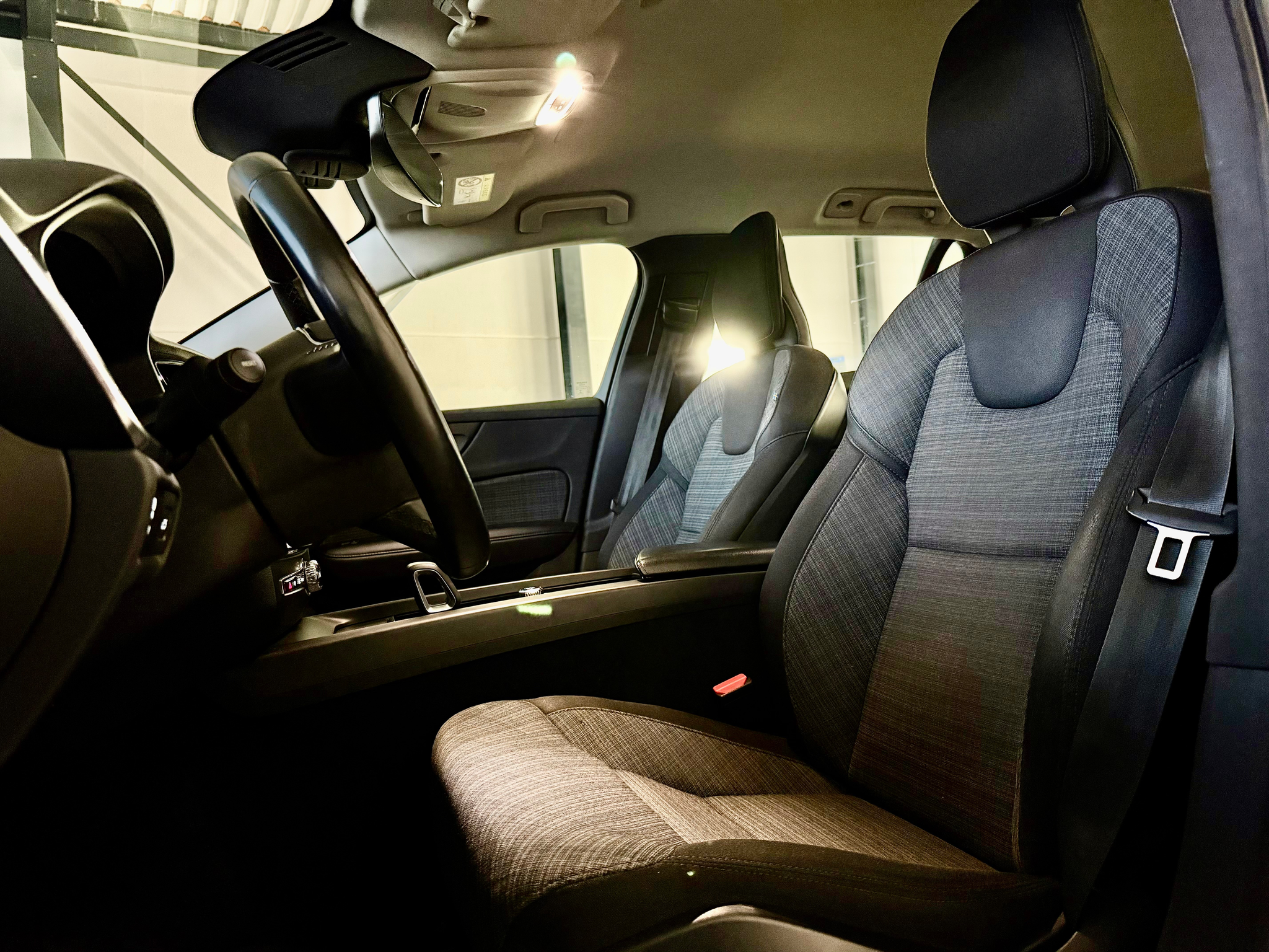 listing desktop thumbnail image 8