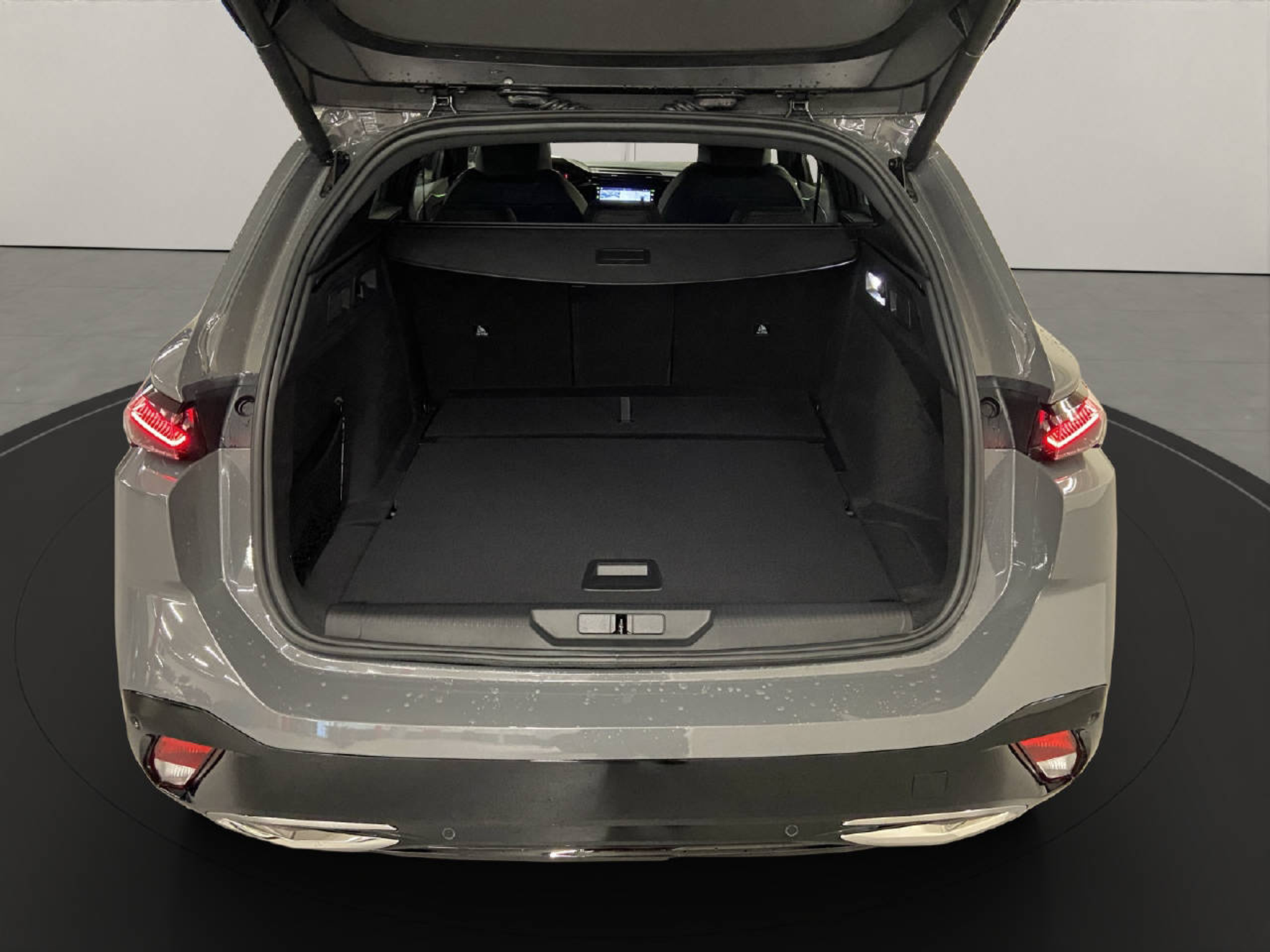 listing desktop thumbnail image 12