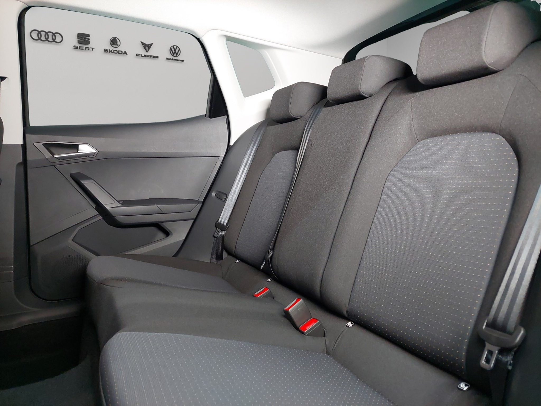 car-image-8