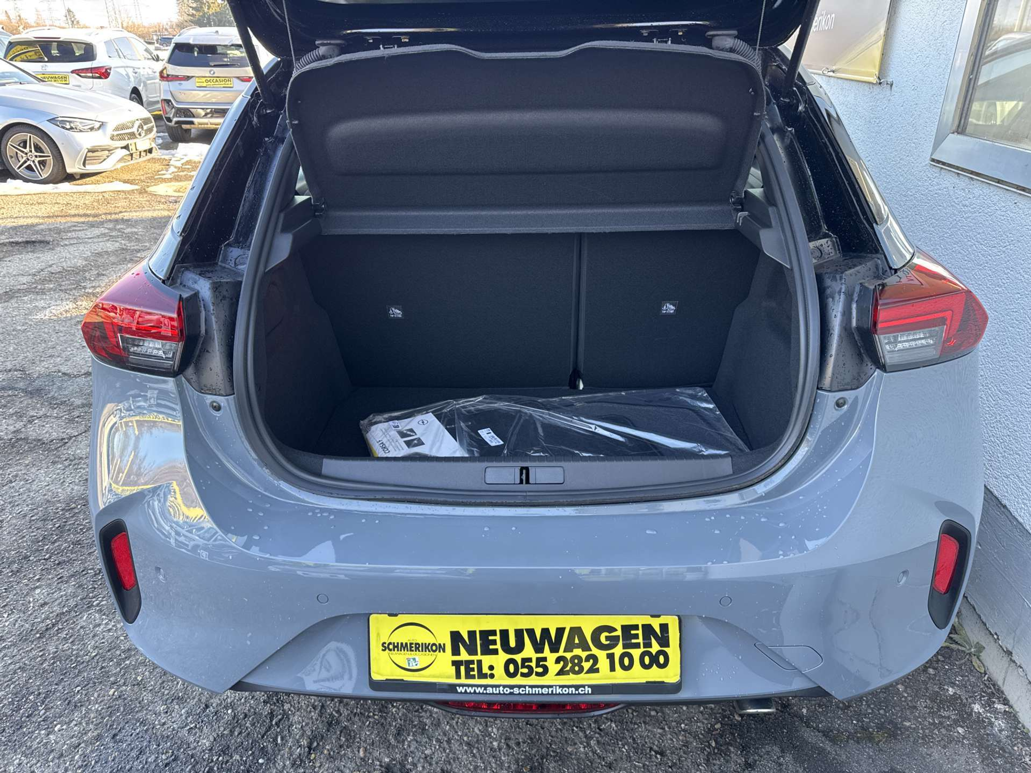 listing desktop thumbnail image 8