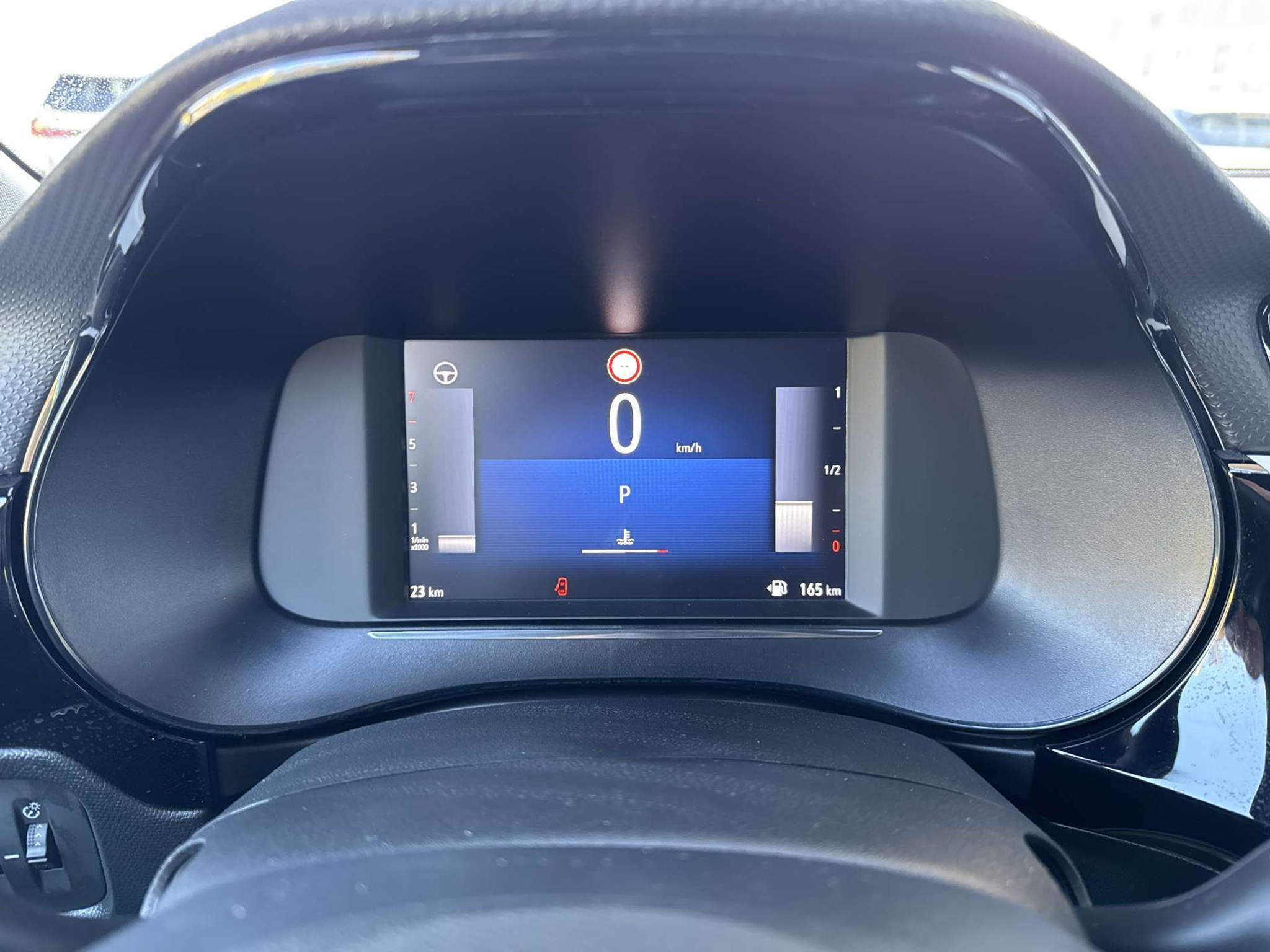 listing desktop thumbnail image 11