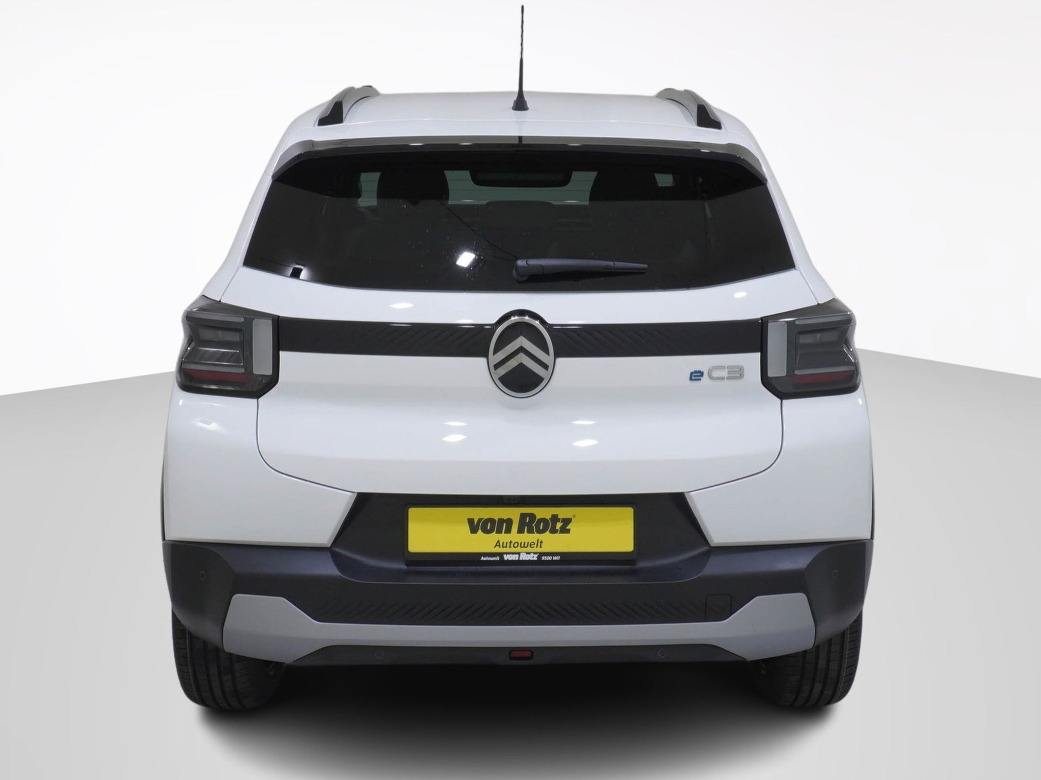 listing desktop thumbnail image 2