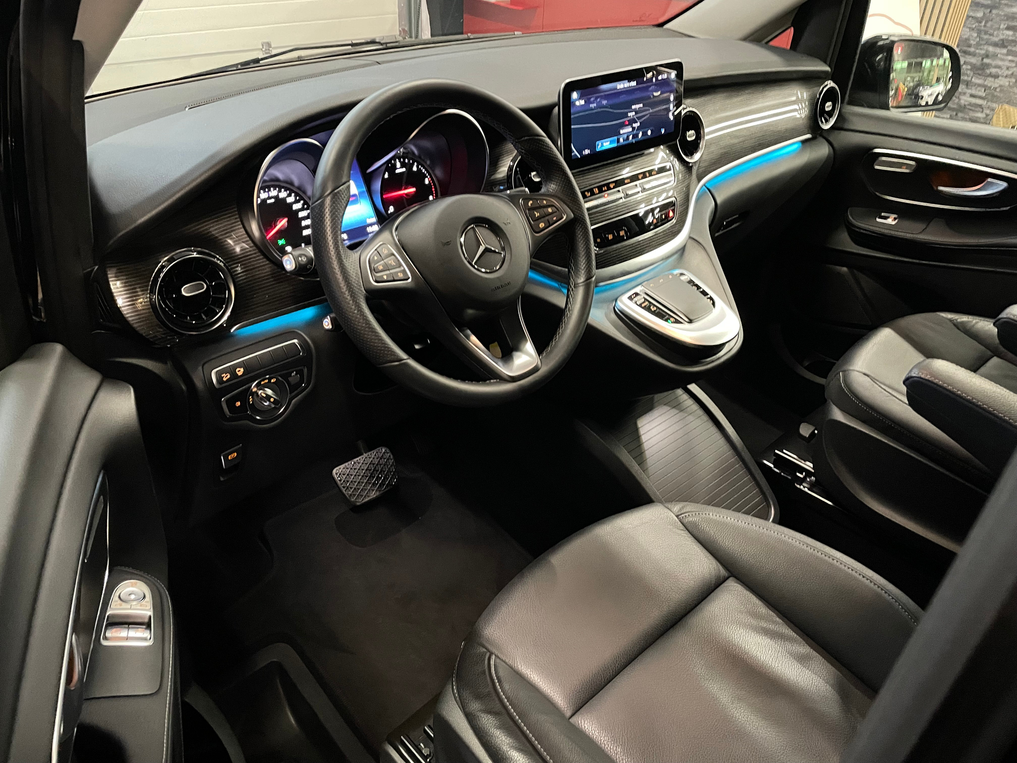 listing desktop thumbnail image 8