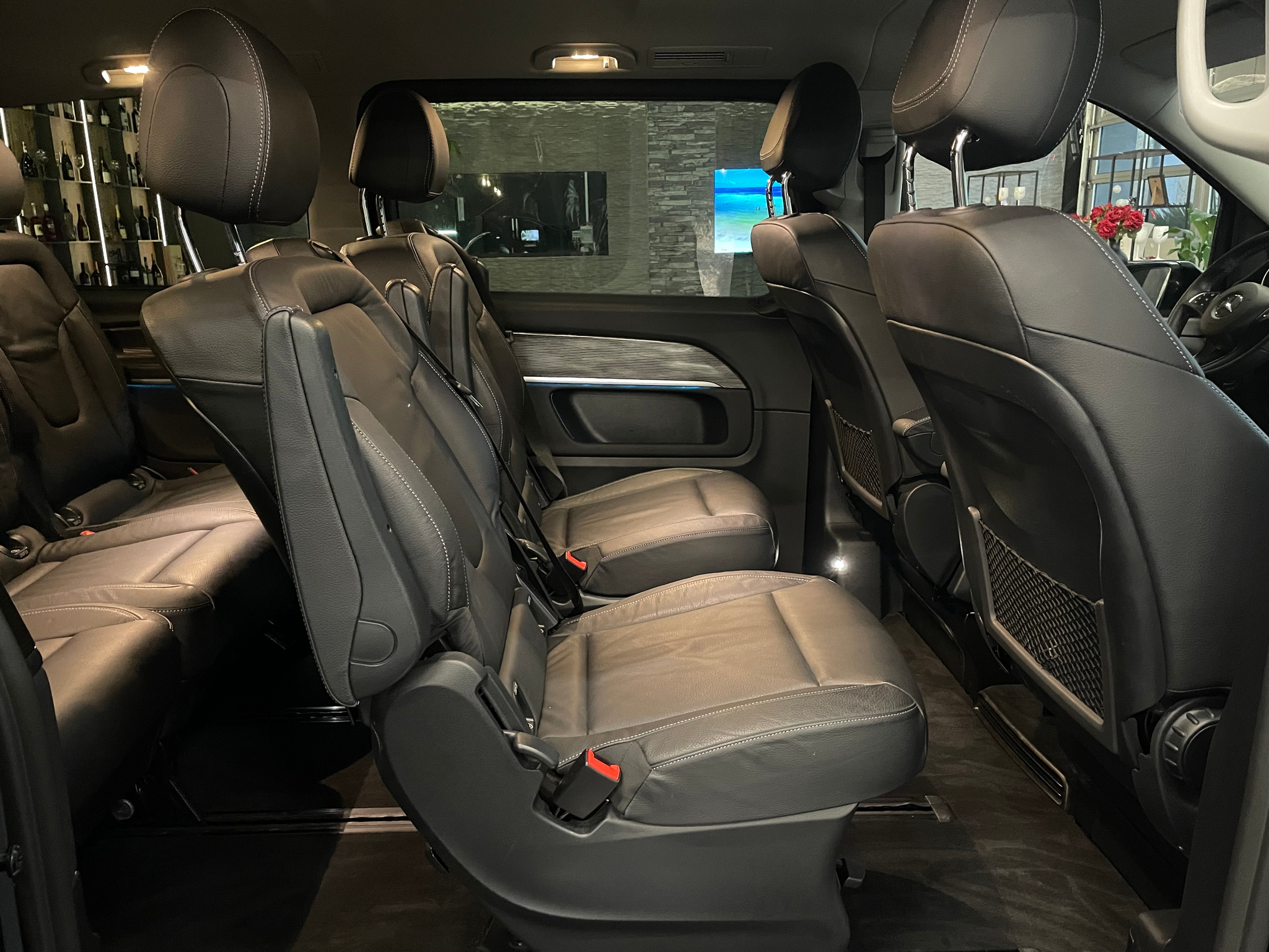 listing desktop thumbnail image 12