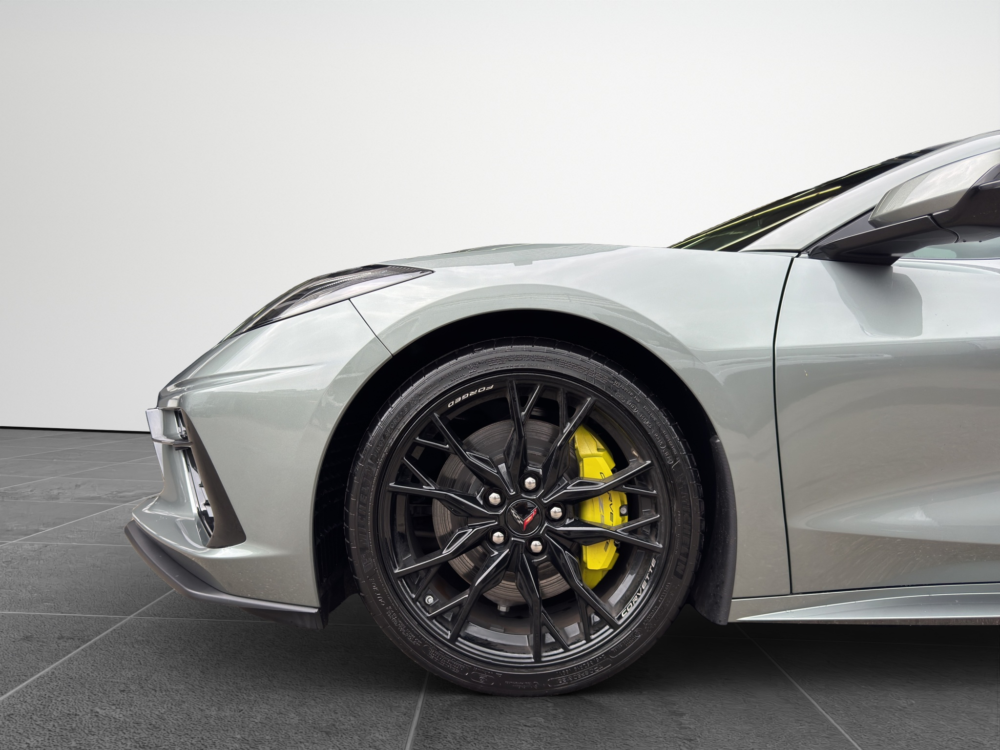 listing desktop thumbnail image 17