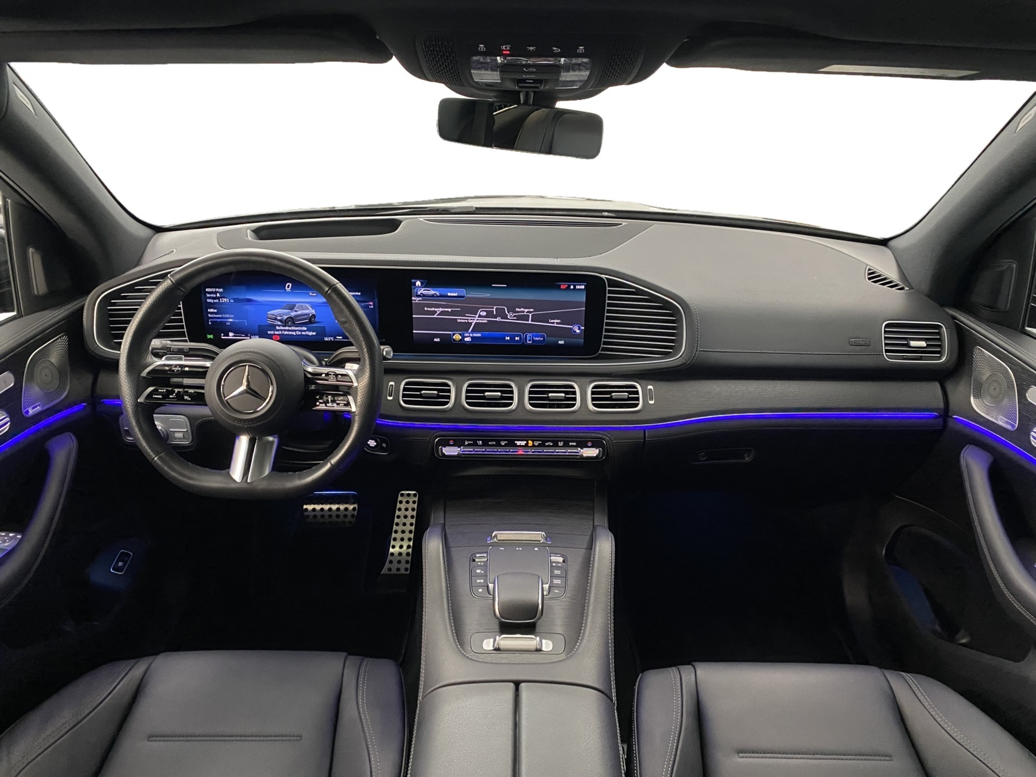 listing desktop thumbnail image 8