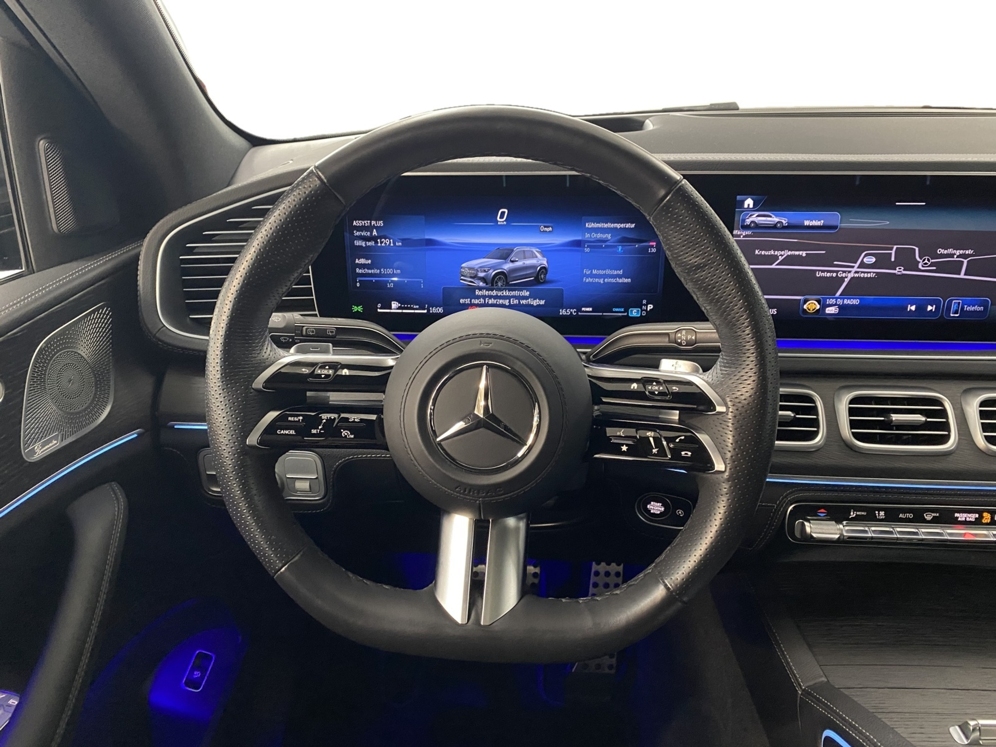 listing desktop thumbnail image 12