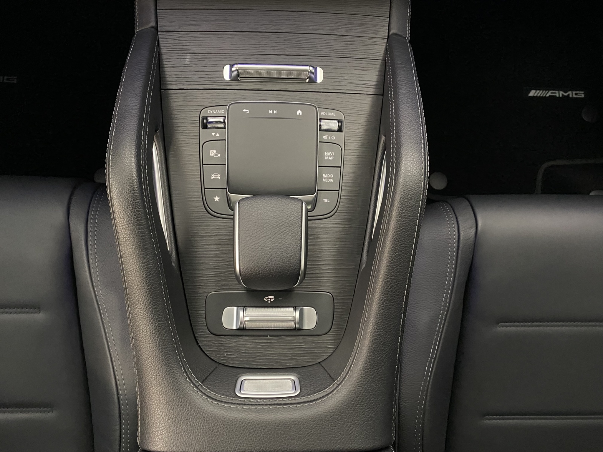 listing desktop thumbnail image 9