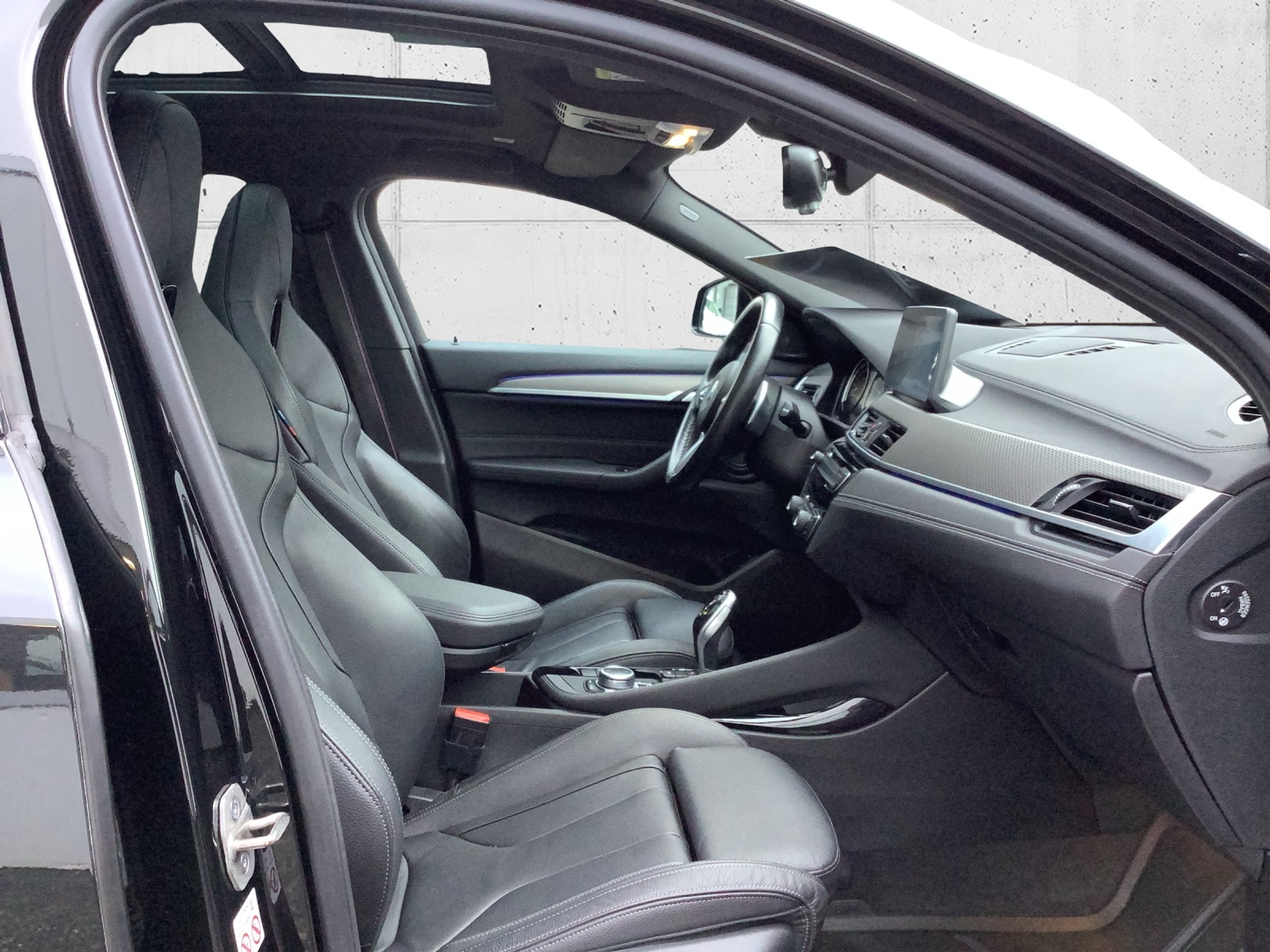 listing desktop thumbnail image 17