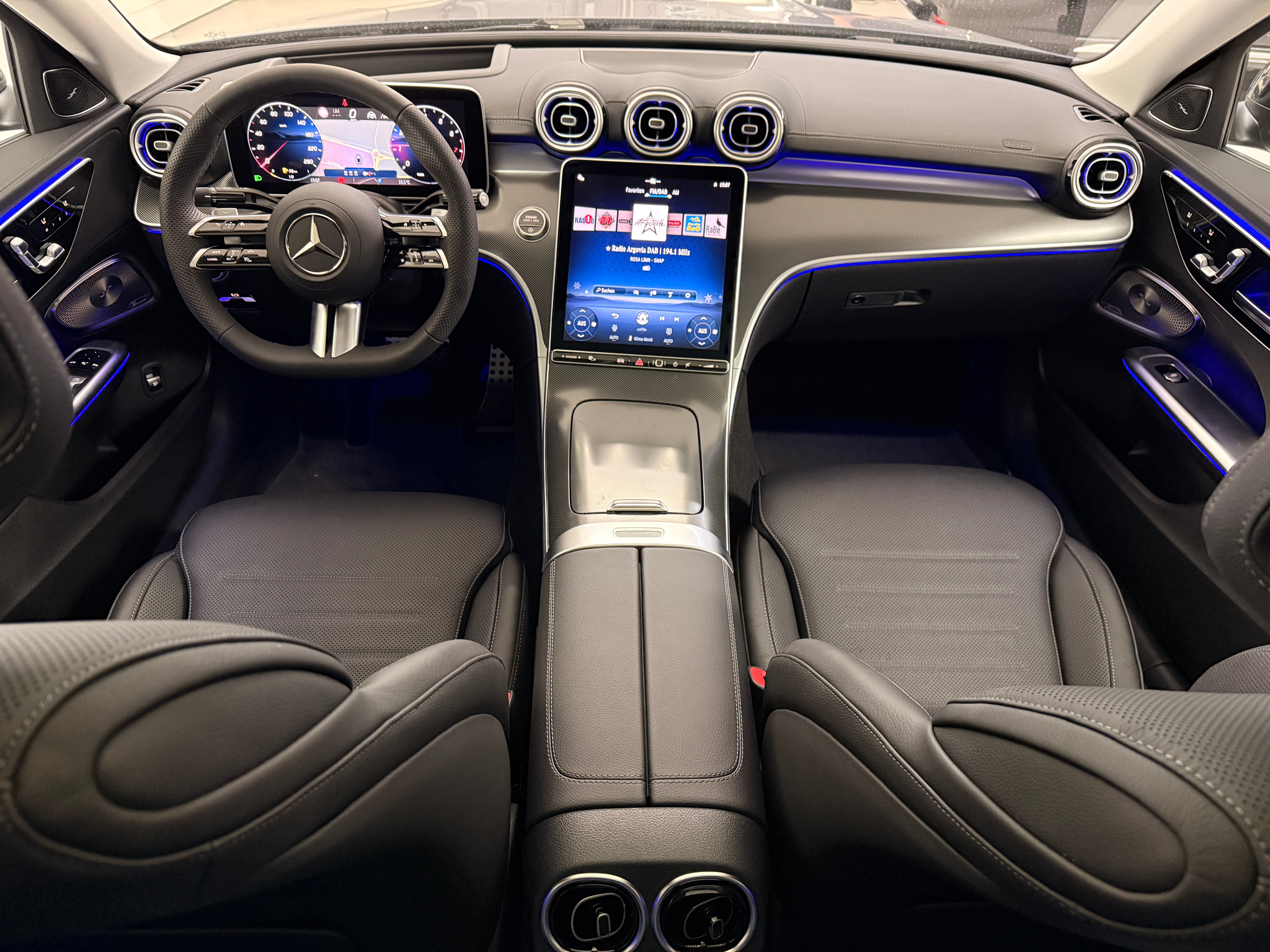 listing desktop thumbnail image 7