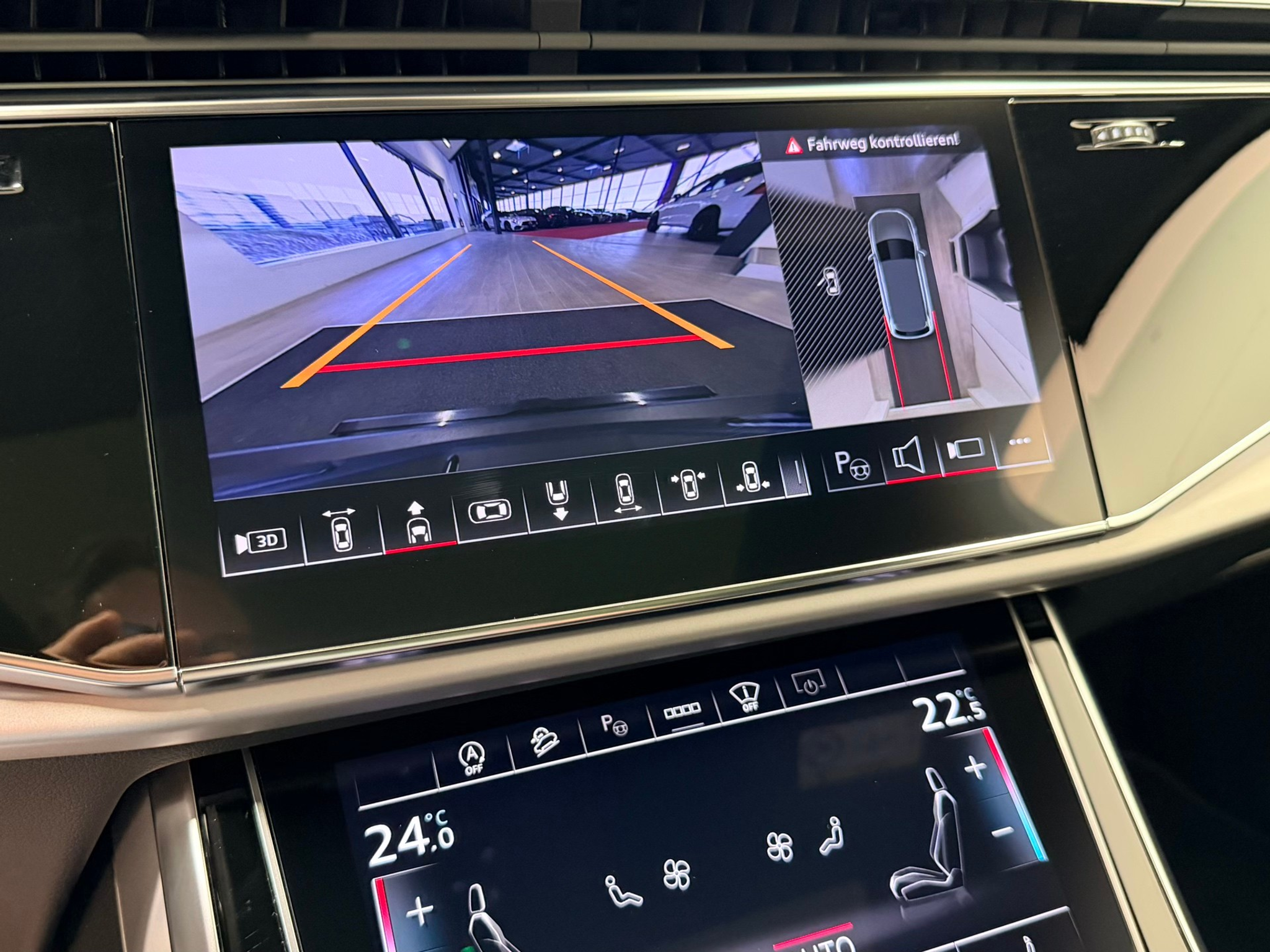 listing desktop thumbnail image 30