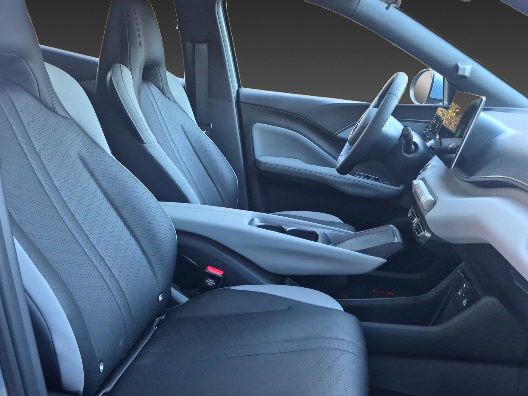 listing desktop thumbnail image 10