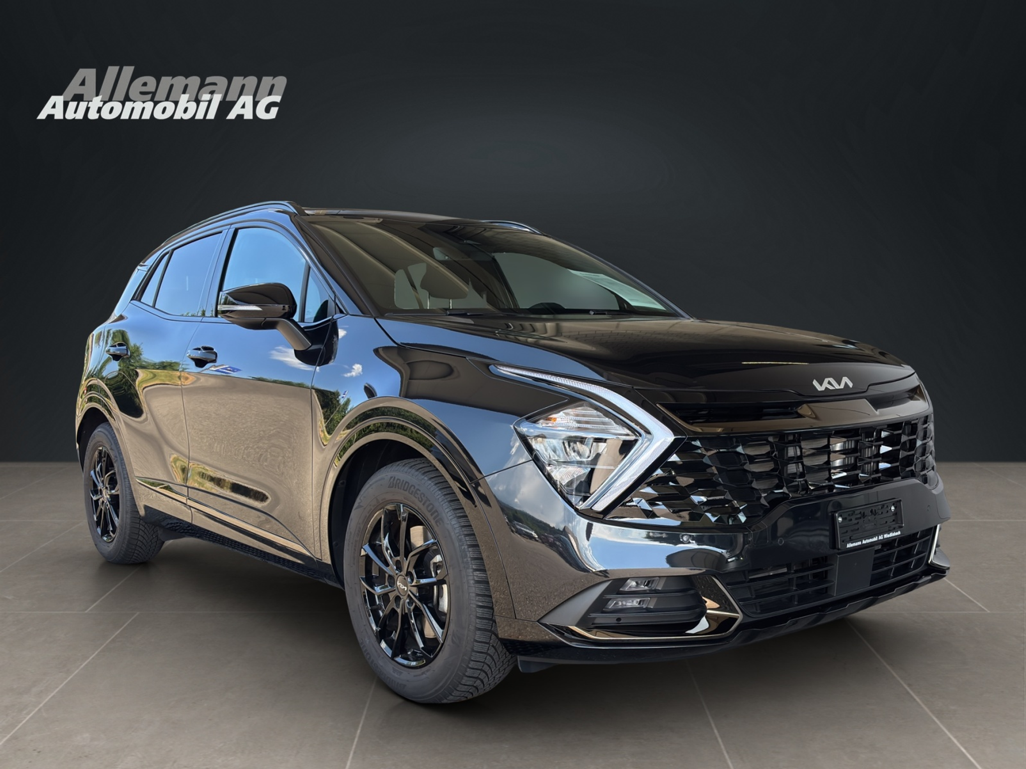 listing desktop thumbnail image 7